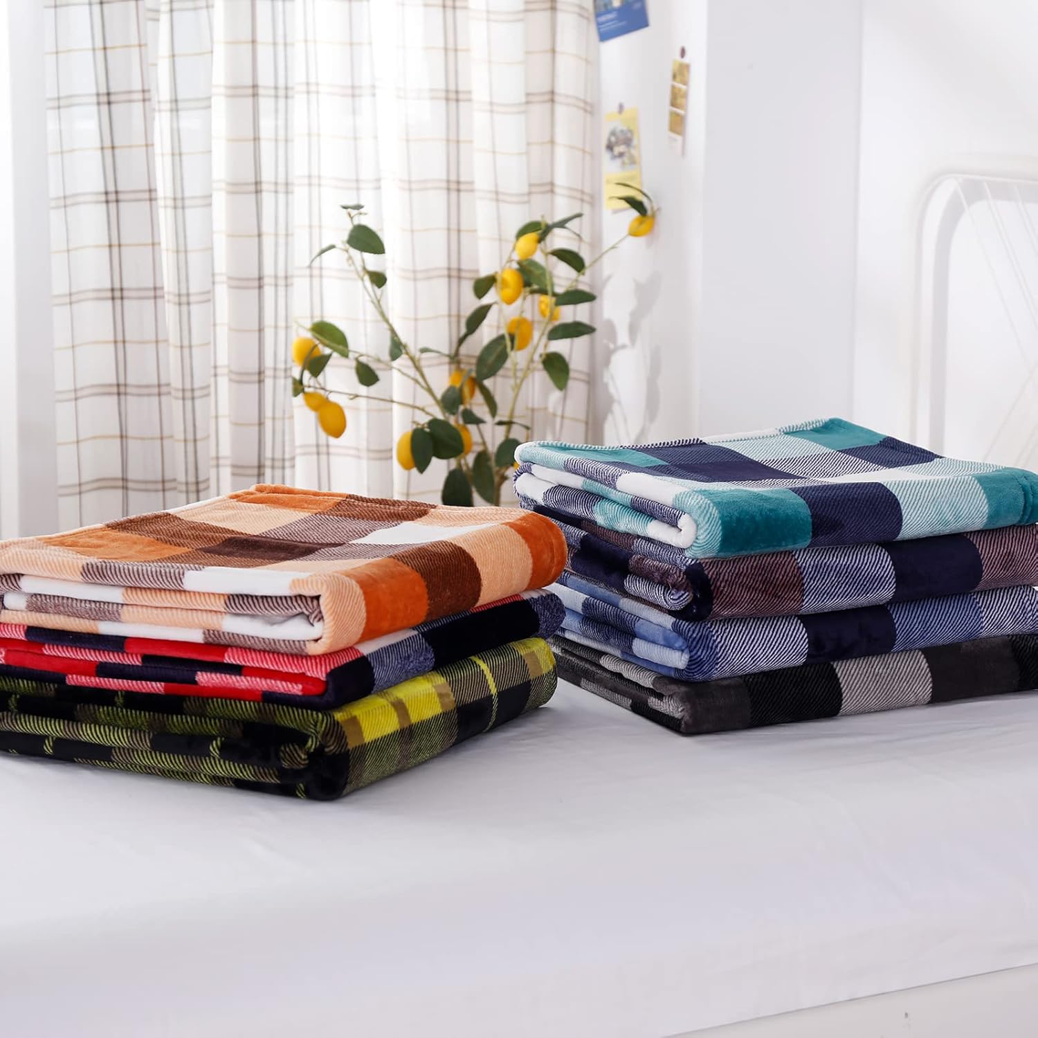 SOCHOW Manta de forro polar, de lana cuadriculada, doble cara, supersuave y lujosa manta de cama de 60 x 80 pulgadas, color negroblanco