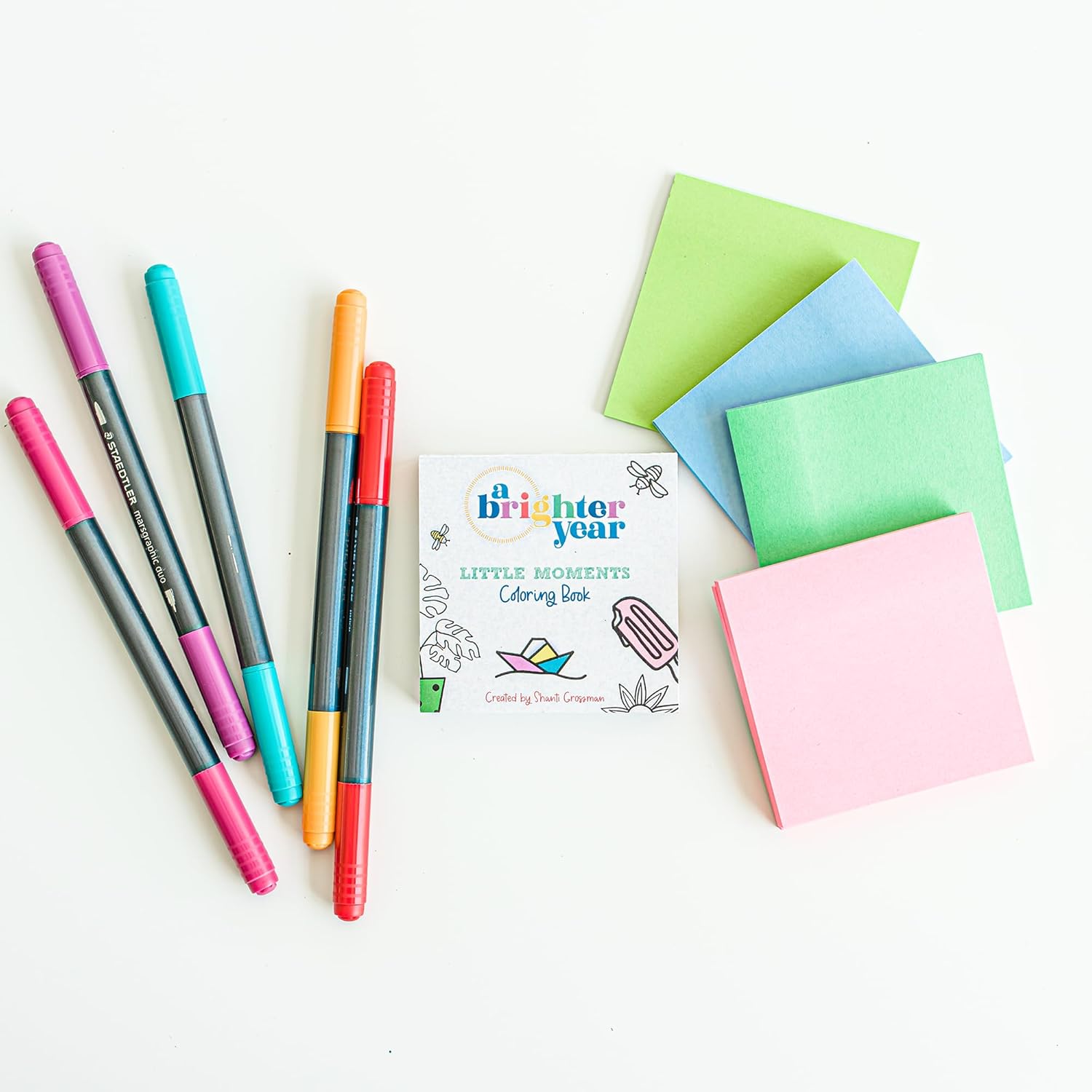 A Brighter Year Paquete variado de 5 mini libros para colorear, tamaño de bolsillo, regalos pequeños para compañeros de trabajo, 3 x 3 pulgadas,