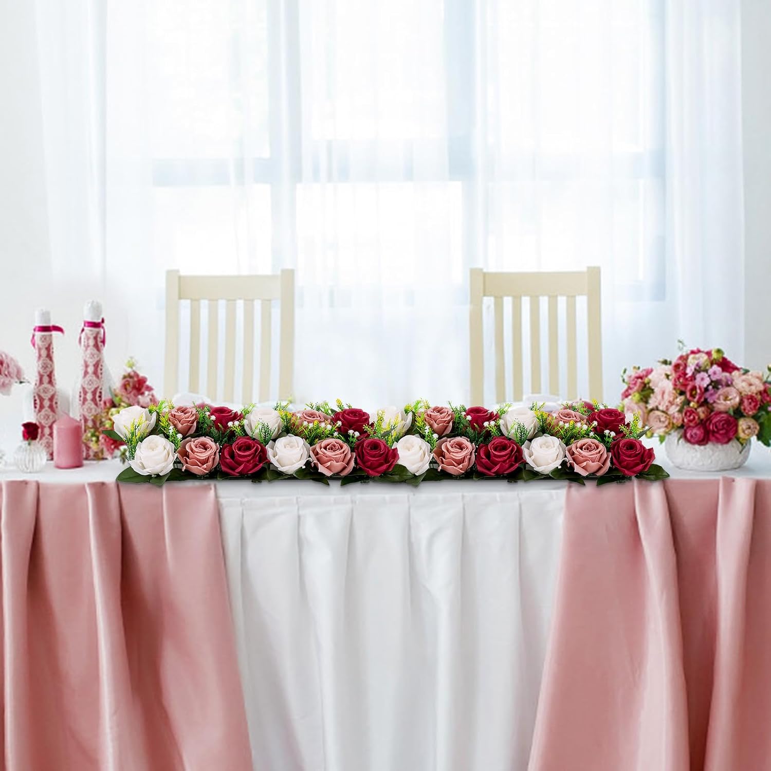 BLOSMON Flores artificiales para centros de mesa de boda, flores falsas, 2 piezas, color rubor borgoña y blanco, arreglo floral de seda, camino de