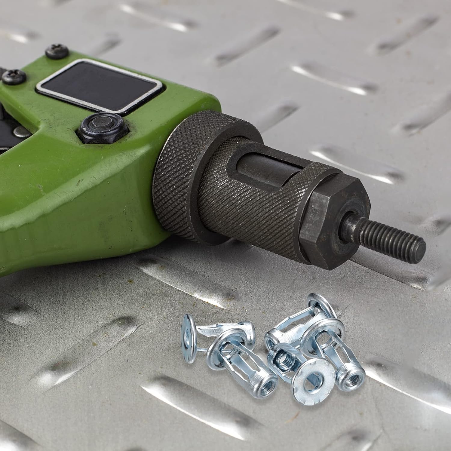 uxcell Tuercas de gato M4, 10 tuercas roscadas de acero al carbono galvanizadas remaches para metal fino, 0.866 in de longitud