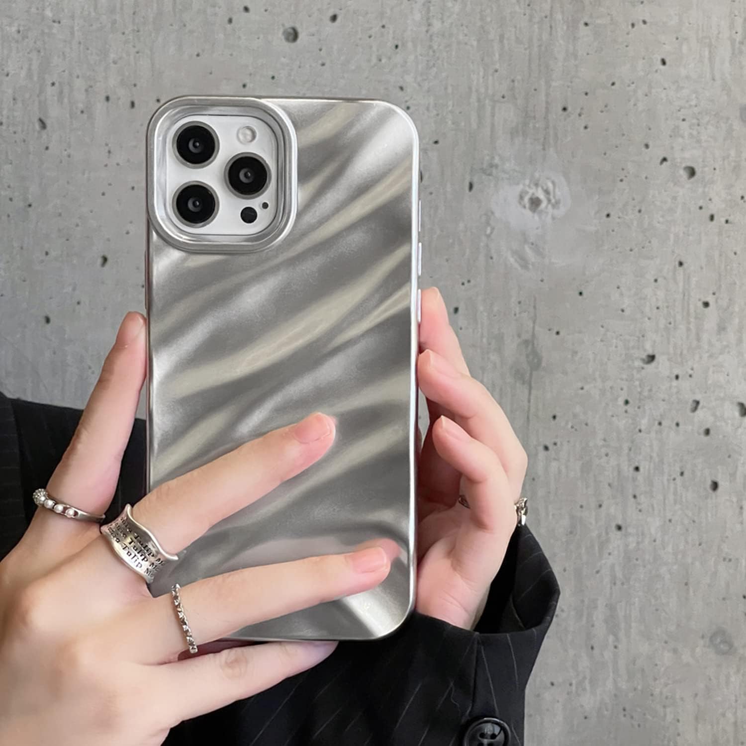 Sayoaho Funda con patrón de ondas de agua compatible con iPhone 12iPhone 12 Pro, bonita funda de lujo con forma de onda para mujeres y hombres,