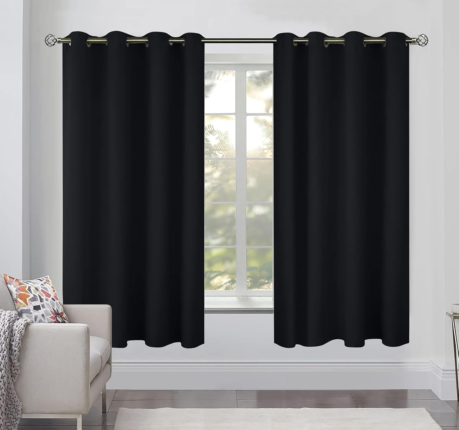 White Classic Cortinas opacas para dormitorio, paquete de 2 paneles para colgar ventana de 63 pulgadas de largo, cortinas ciegas con ojales,