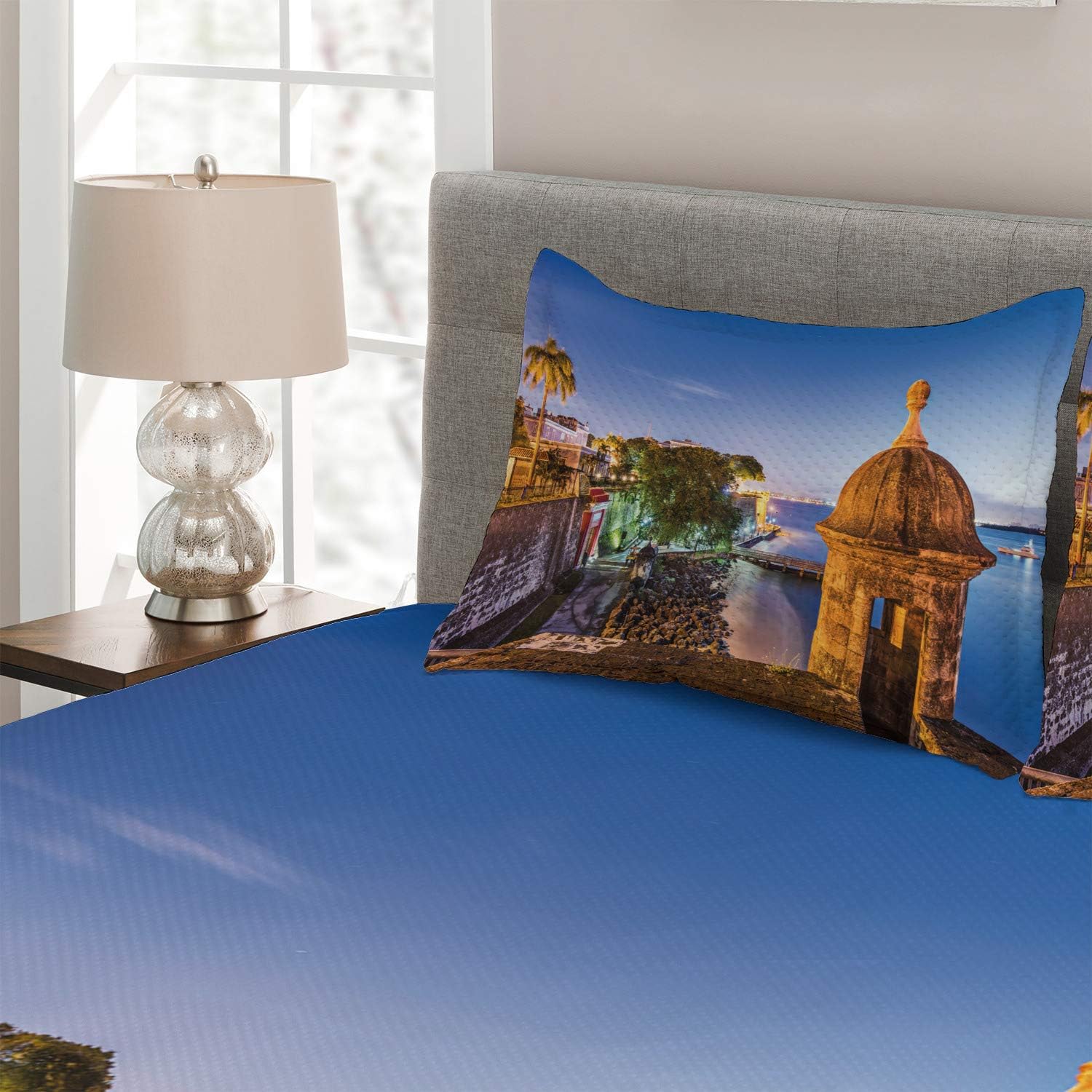 Lunarable Puerto Rico Coverlet, Coast at Paseo de la Princesa Retro Style Architectural Elements Photography, 3 Piece Decorative Quilted Bedspread
