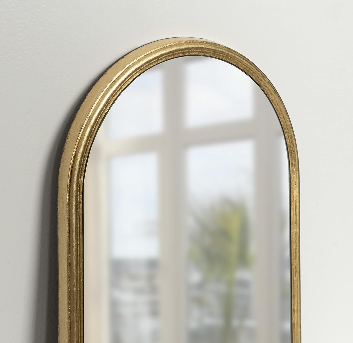 Kate and Laurel Caskill Glam – Juego de 3 espejos de pared, 10 x 22 pulgadas, color dorado, colección decorativa moderna de decoración de pared con