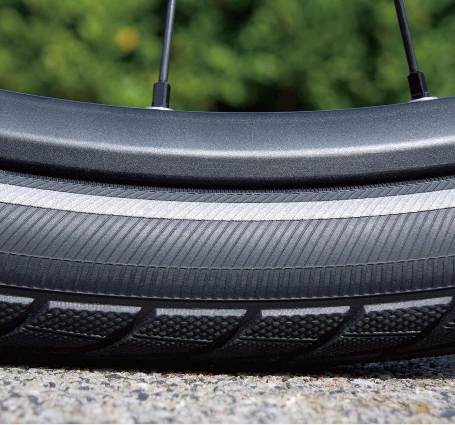 Llanta de alambre, modelo Marathon Plus HS 440, de SCHWALBE