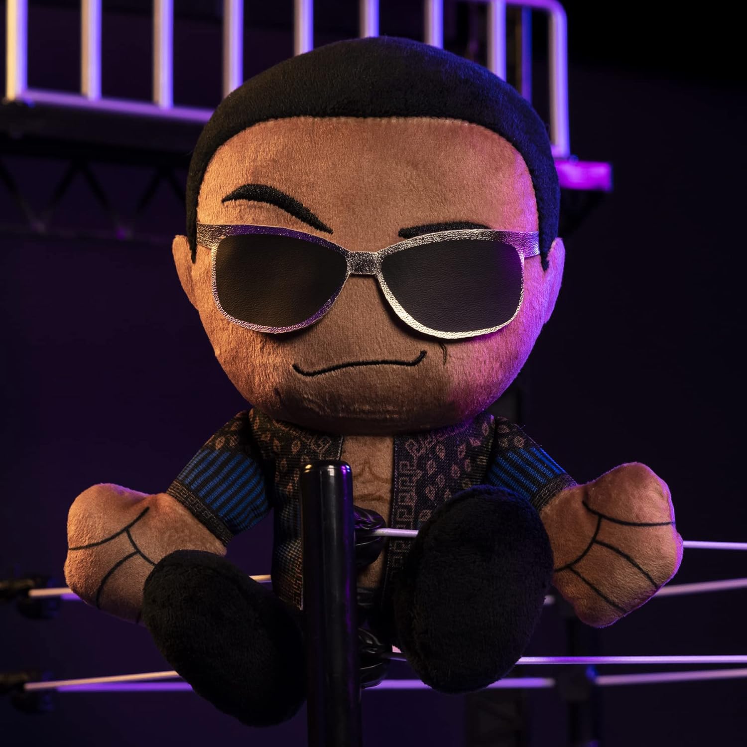 Bleacher Creatures WWE Old School Rock – Peluche Kuricha de 8 pulgadas, leyenda de la lucha libre inspirada en Chibi suave