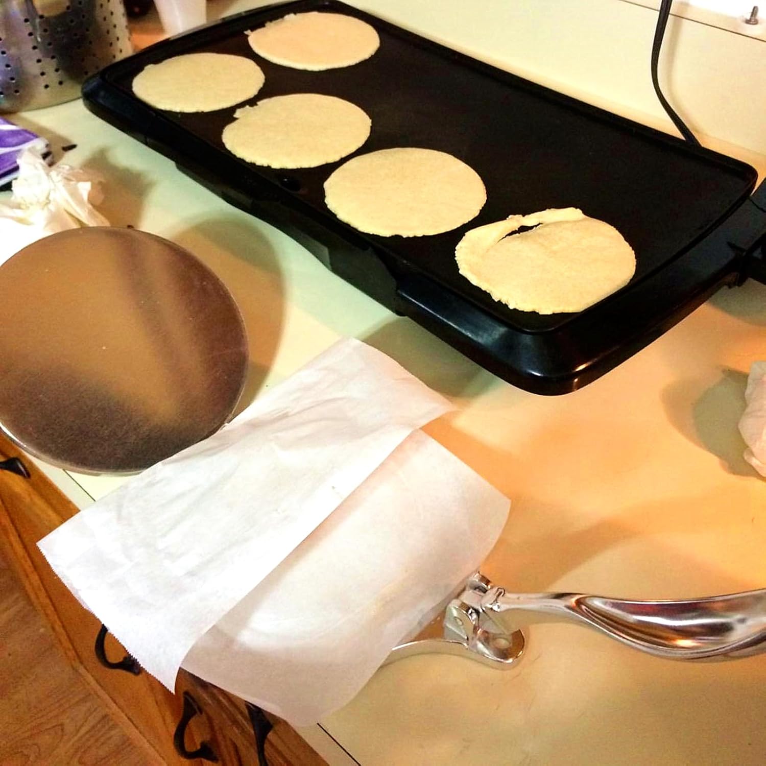 Prensa de tortilla de aleación de aluminio Prensa de tortilla Máquina Flapjack Máquina de crepé Fabricante de panqueques Tortillas de aluminio