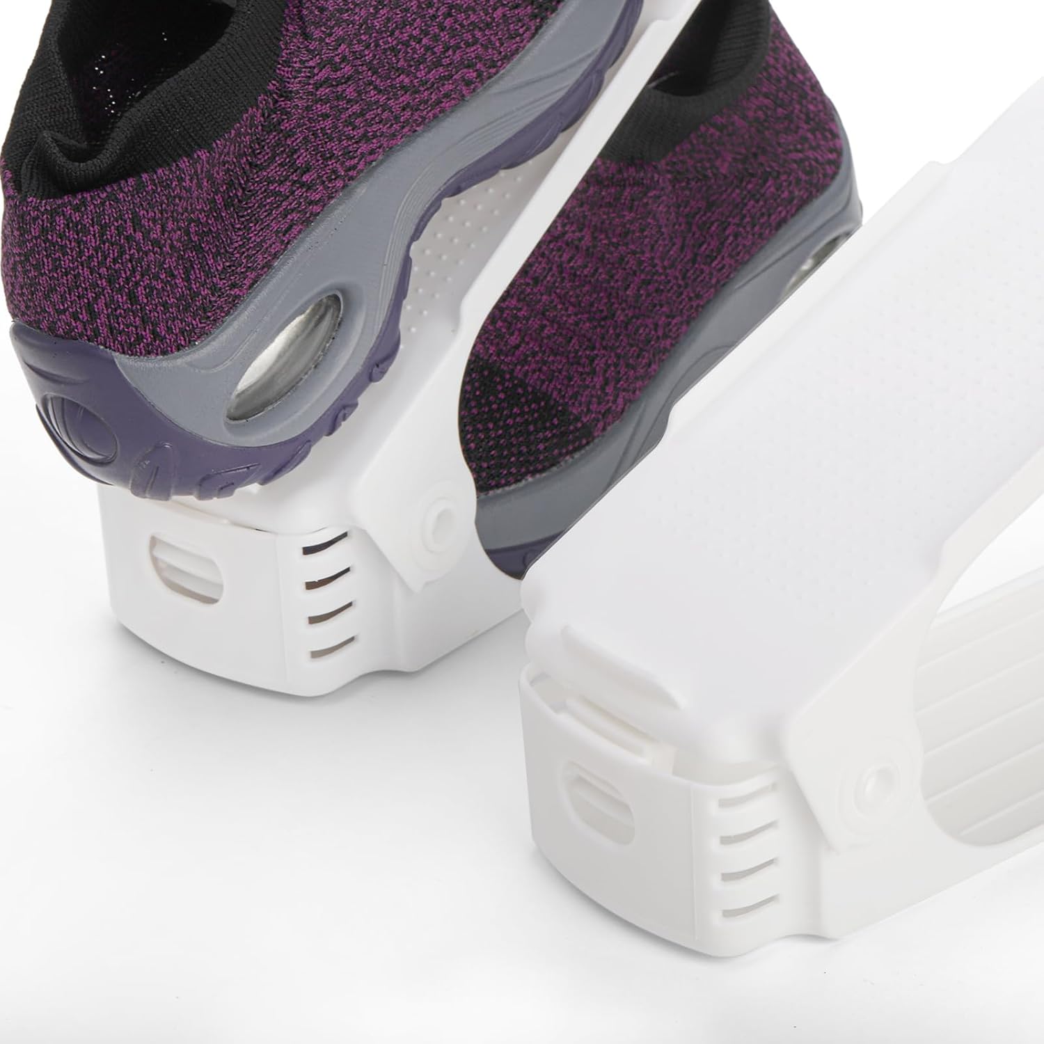 Paquete de 24 ranuras para zapatos, apilador de zapatos ajustable de 4 niveles, soporte para zapatos de doble capa, ahorro de espacio para zapatos