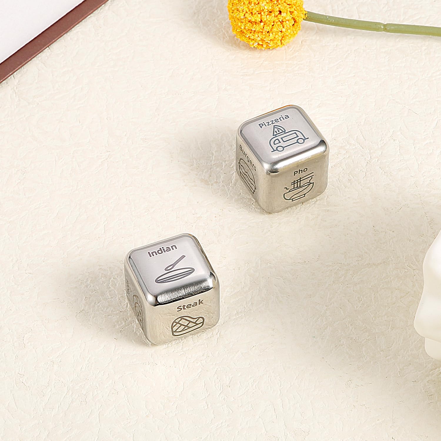 2 dados de decisión de alimentos, dados de acero de 1 x 1 x 1 pulgada, dados de metal para decidir comida para citas, citas, citas, citas, regalos
