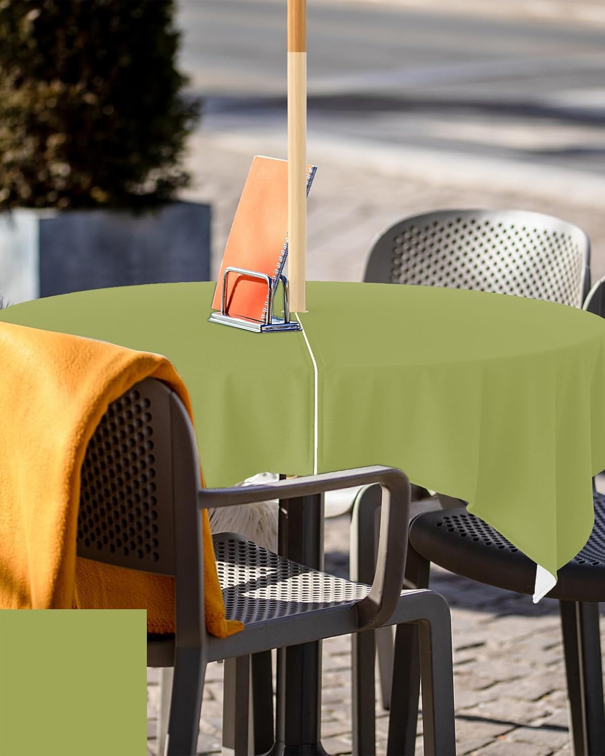 Mantel de exterior verde oliva con agujero para sombrilla y cremallera, mantel de color sólido para mesas cuadradas, colección de mesa impermeable