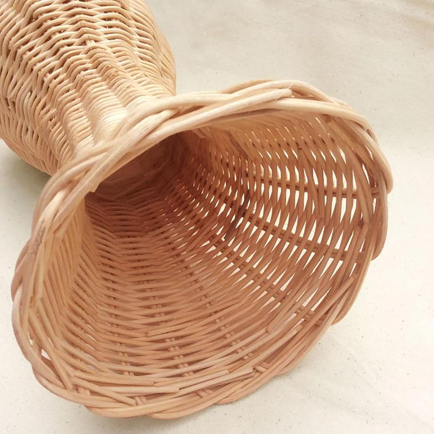 CHADWICK Soporte para cabeza de maniquí de ratán, soporte para sombreros y pelucas, escaparate de mimbre hecho a mano, estante para gorra rústica,