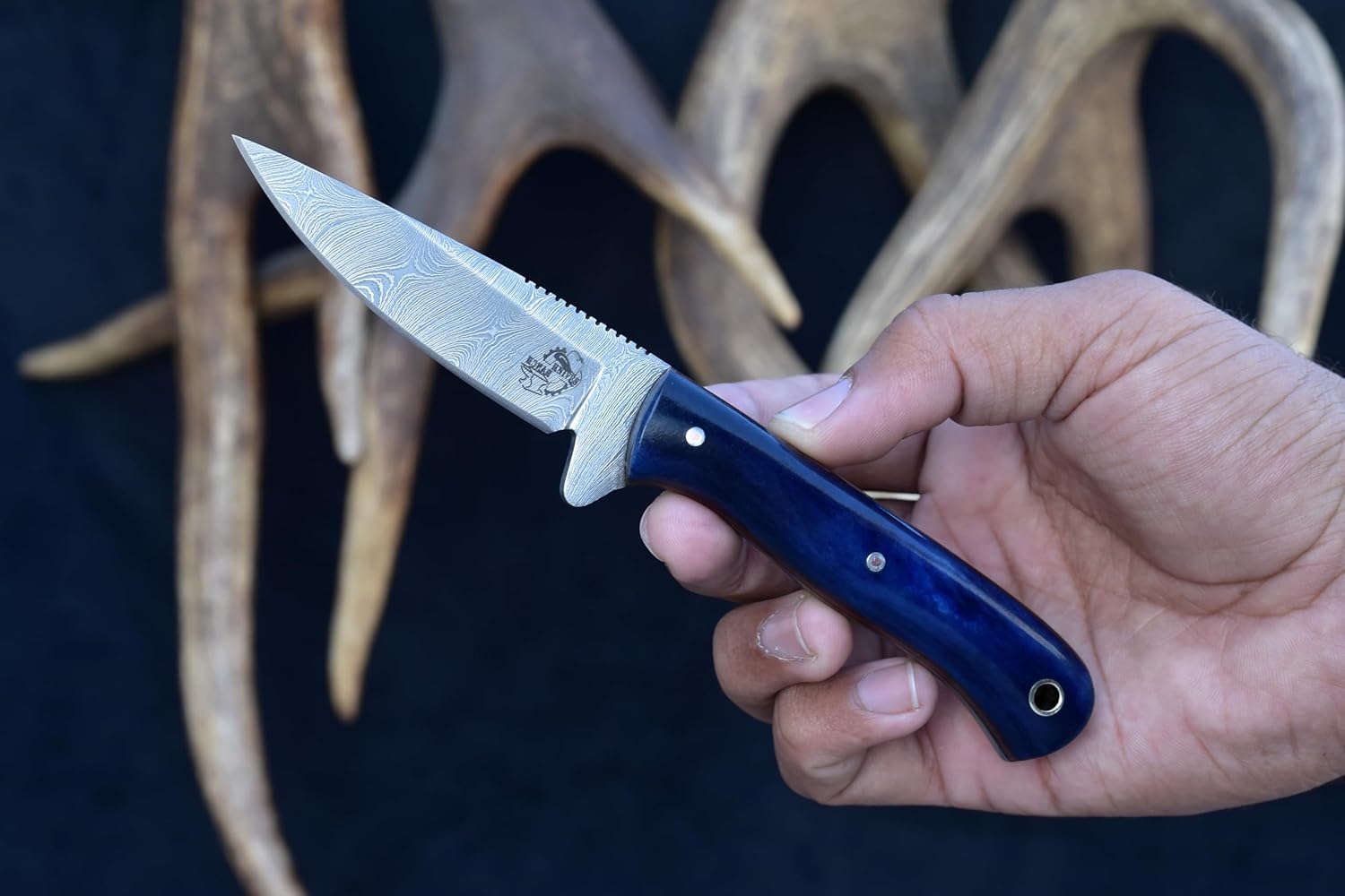 Knives Ranch Cuchillo EDC de hoja fija de 7 pulgadas, cuchillo de caza, acero de damasco, espiga completa, mango de hueso, funda de cuero de