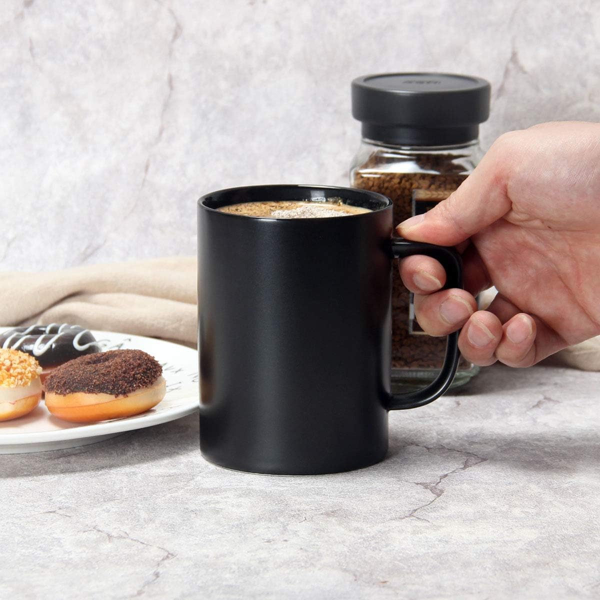 M052 – Taza de café con textura mate de 14 onzas, taza de cerámica novedosa para café con leche y capuchino, cacao caliente, color negro