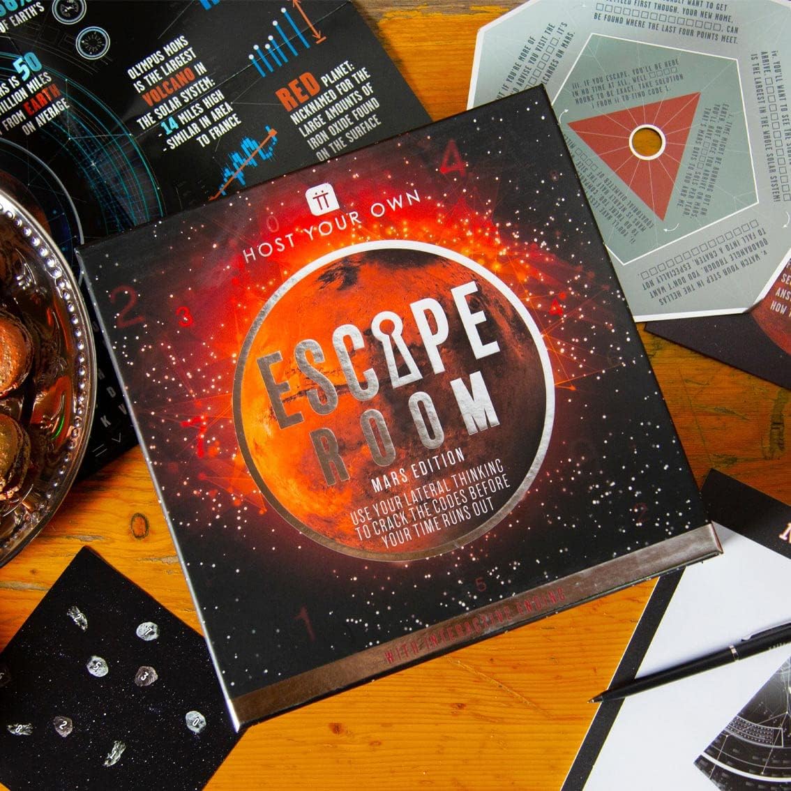 Talking Tables Mars Space – Juego de Escape Room con temática espacial  Organiza tu propia noche de juegos  para cumpleaños, cena, entretenimiento