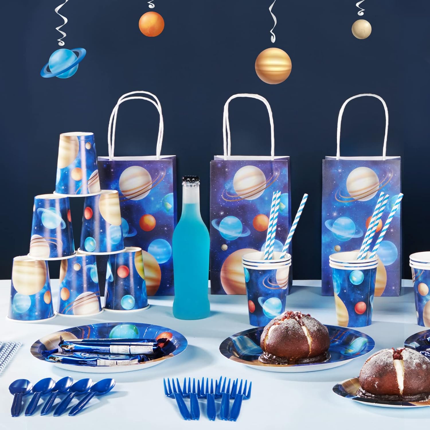 DECORLIFE Suministros para fiestas temáticas espaciales para 24 unidades, decoraciones de fiesta del espacio exterior para niños, platos de planeta,