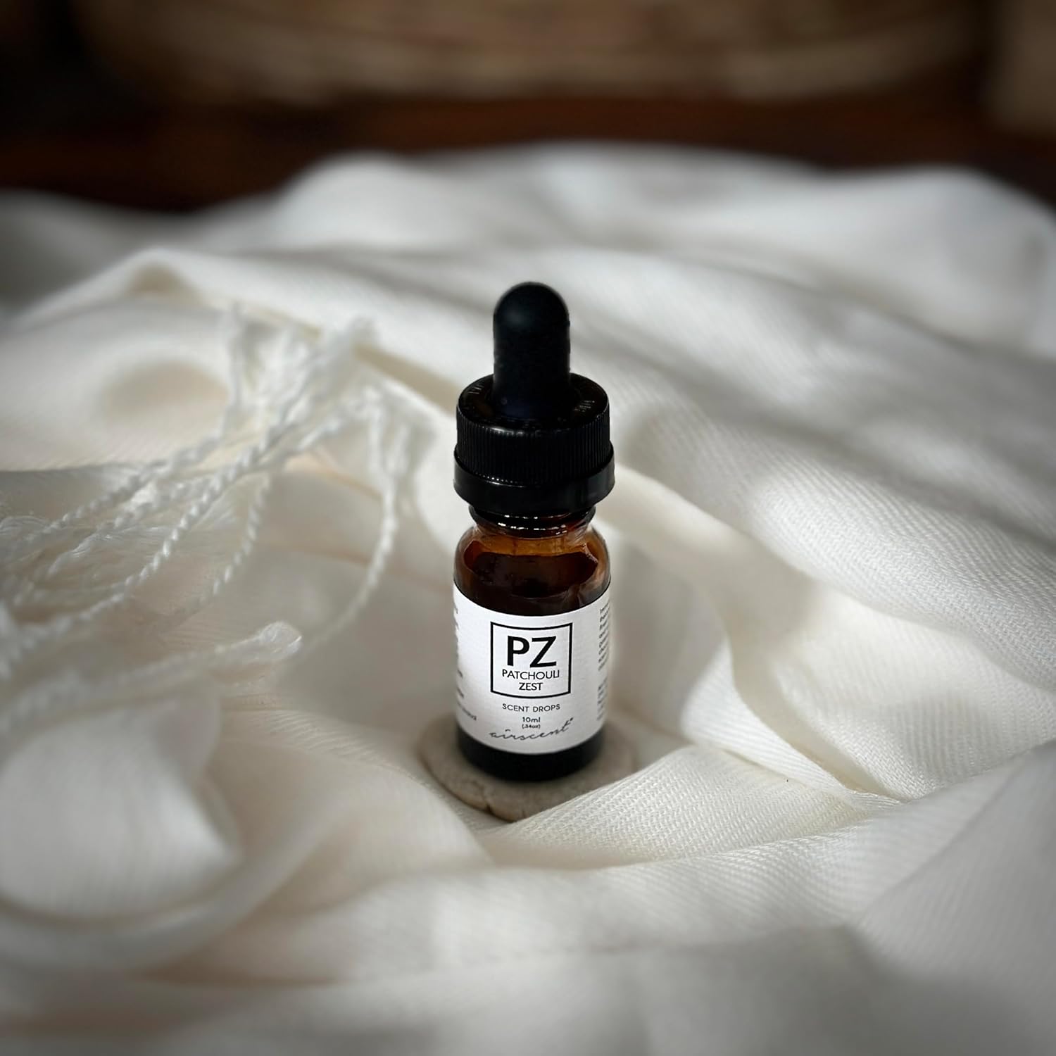 Aceite difusor de ralladura de pachulí, mezcla de aceites esenciales y aroma AirScent de 0.3 fl oz, botella de aceite de fragancia de 34 onzas