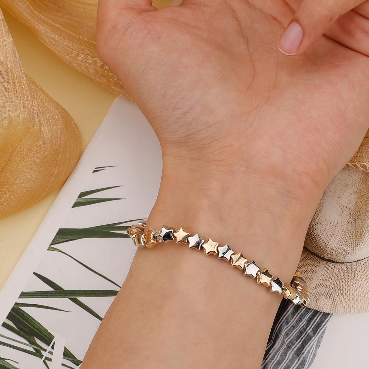 Kit de 400 cuentas espaciadoras de estrella, cuentas en forma de estrella de 0.23 pulgadas con cuerda de cuentas, accesorios para hacer pulseras,