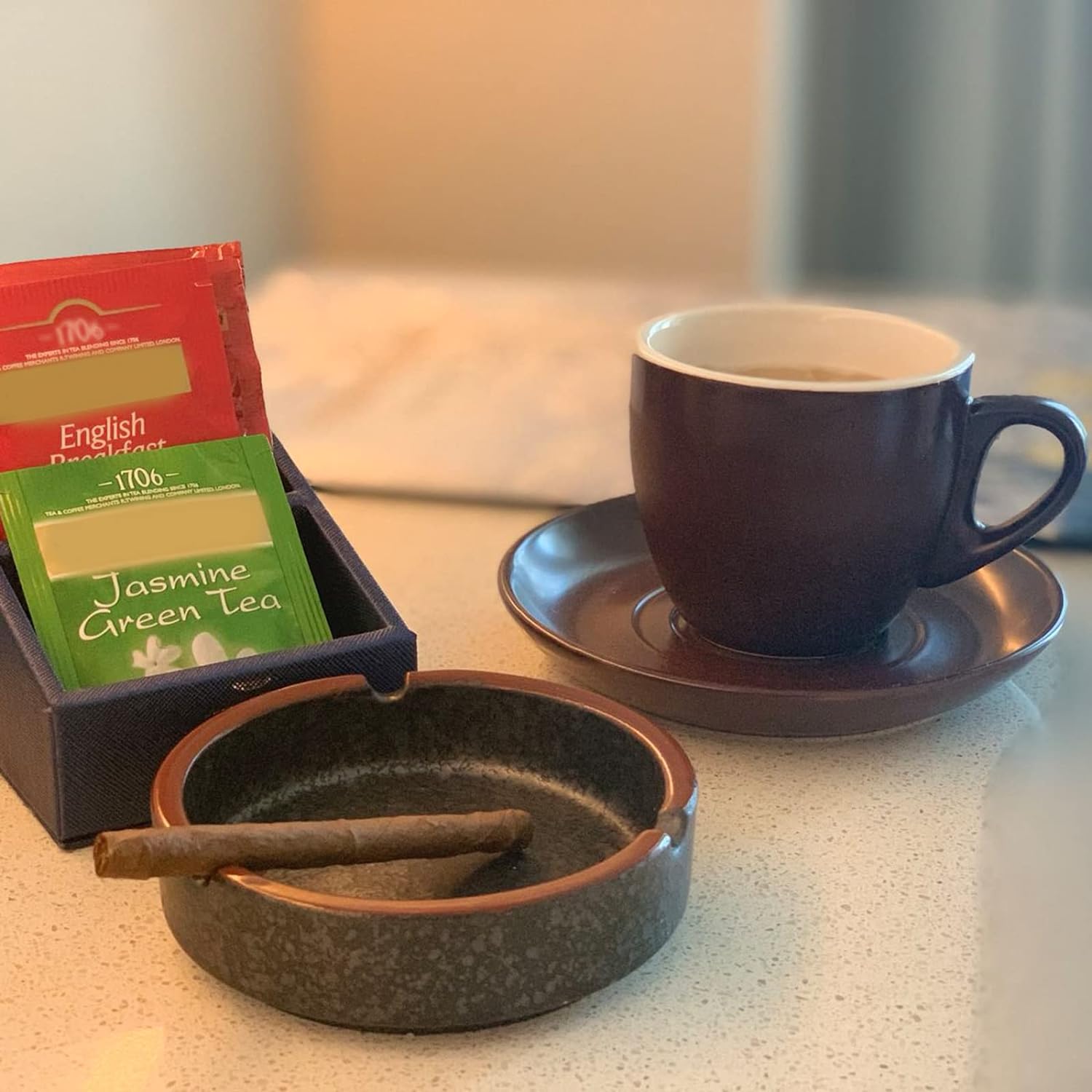 Cenicero de cerámica, cenicero casero, cenicero, cenicero de cigarrillos para uso en interiores o exteriores, cenicero de barra de café, cenicero