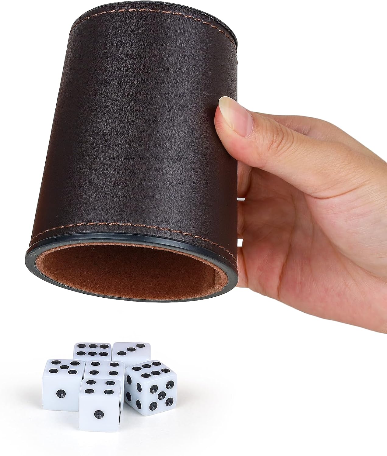 RERIVER Juego de dados de piel sintética con forro de fieltro, 6 tazas silenciosas con 36 dados para juegos de dados Yahtzee Farkle, café
