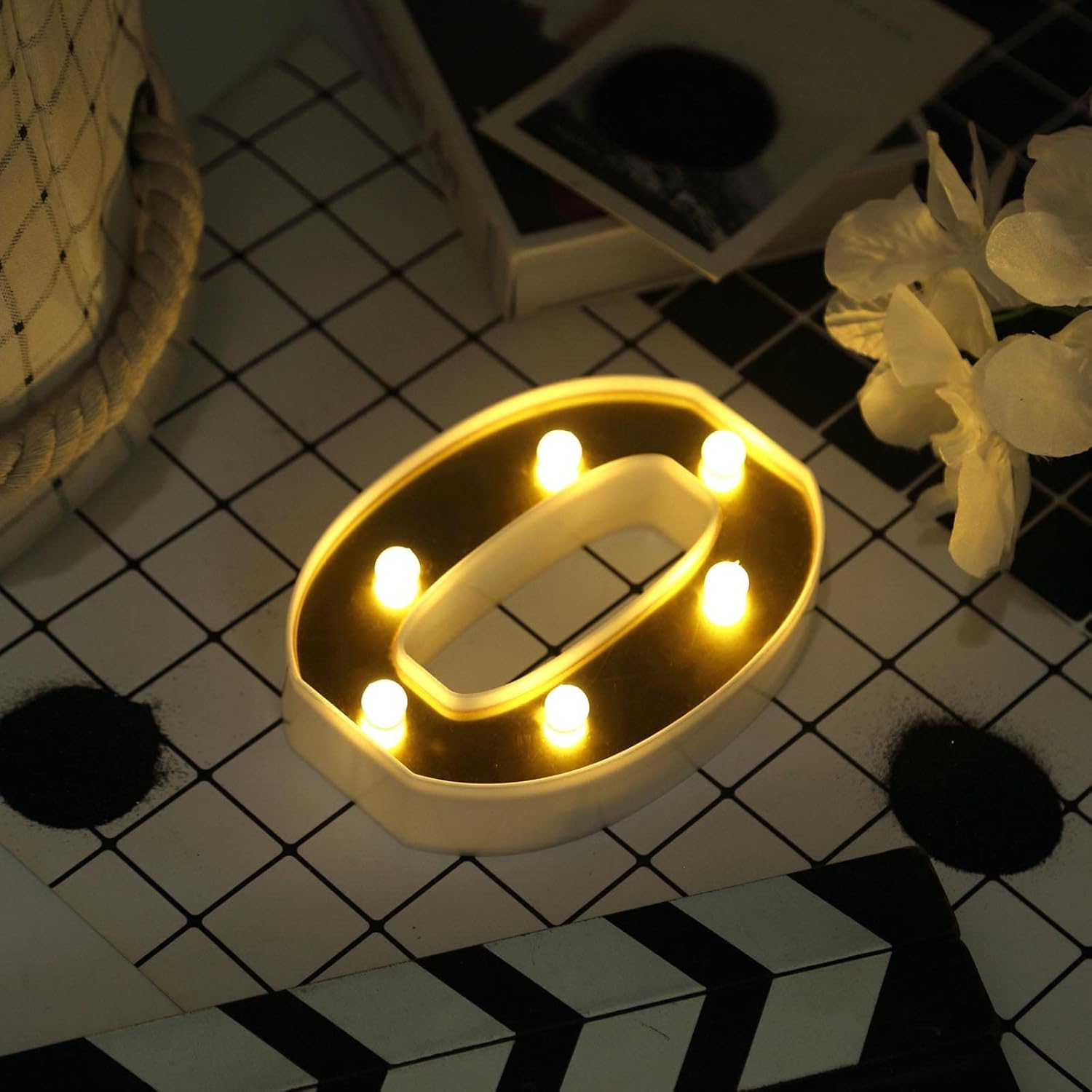 Efavormart – Letras de marquesina dorada 3D de 6 pulgadas, 5 letras LED iluminadas, color blanco cálido, 0