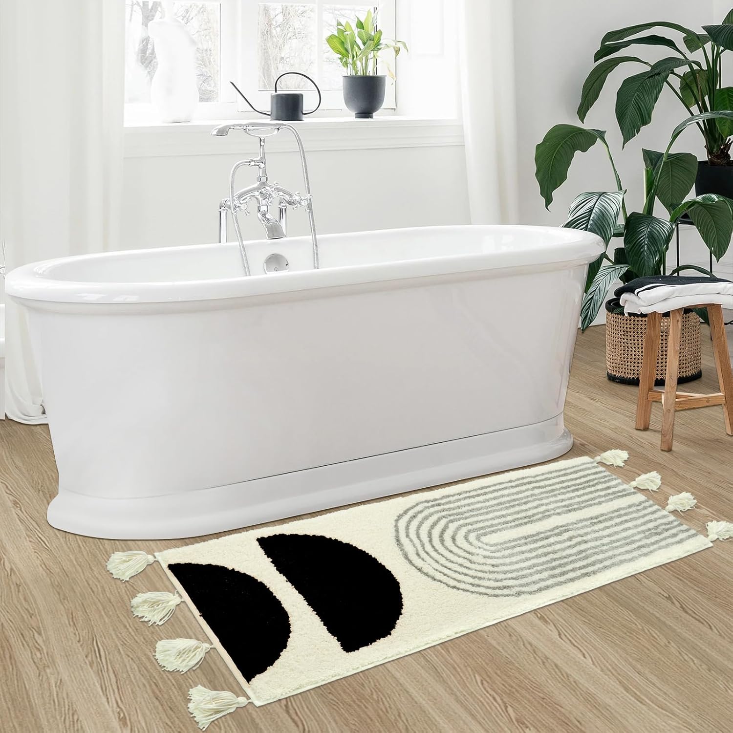 Seavish Alfombra de baño bohemia de 18 x 47 pulgadas, suave y absorbente, con borlas, color negro, larga, antideslizante, lavable, bonita alfombra