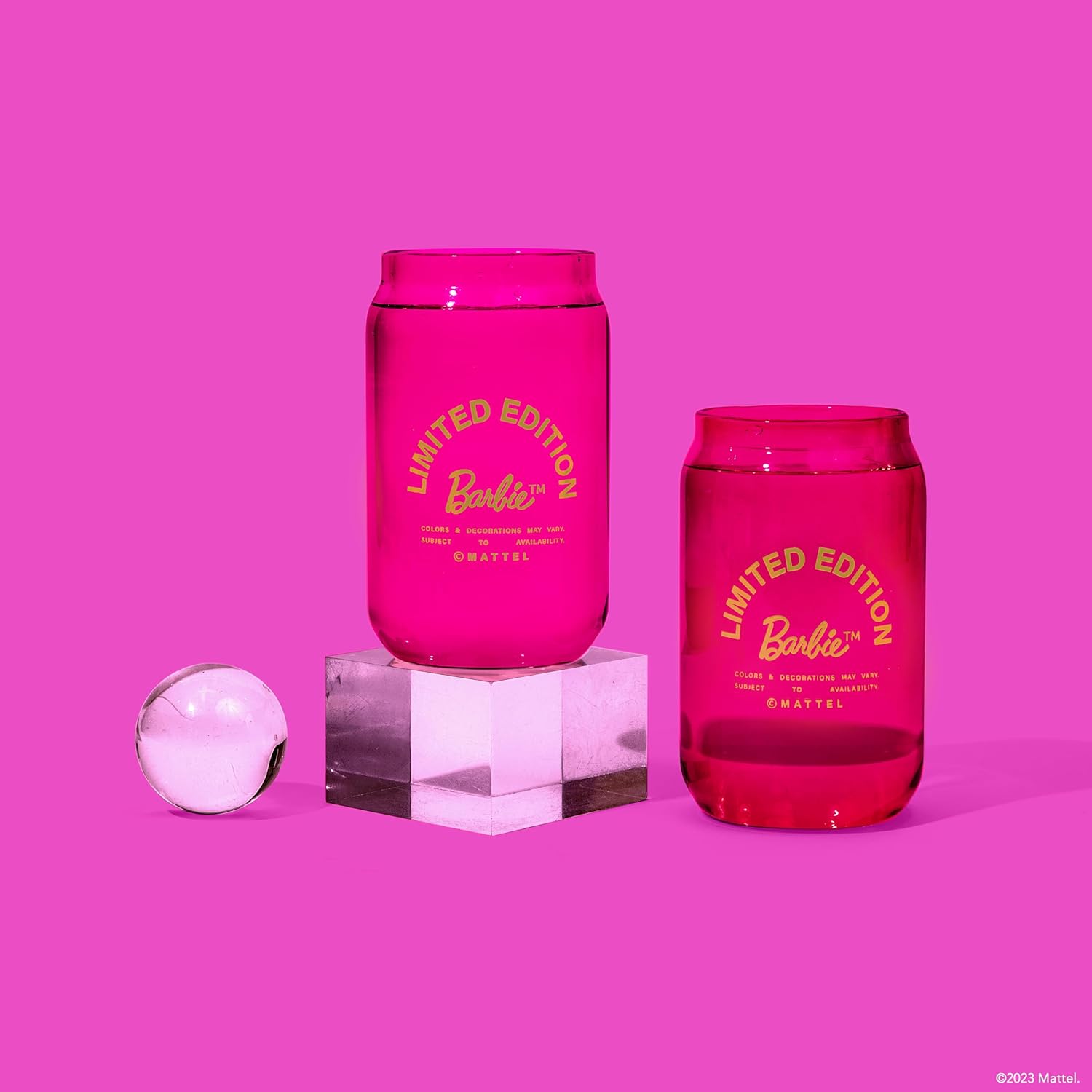 Dragon Glassware x Barbie – Vasos de vidrio con forma de lata de 16 onzas con tapas y pajitas, juego de 4 tazas para café helado con tapas, vaso de