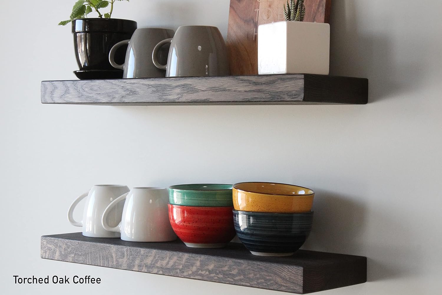 Urban Legacy Accent – Estantes flotantes  Madera dura de roble con acabado antorchado y soportes flotantes  Juego de 2 (36 x 7 x 2 pulgadas, roble