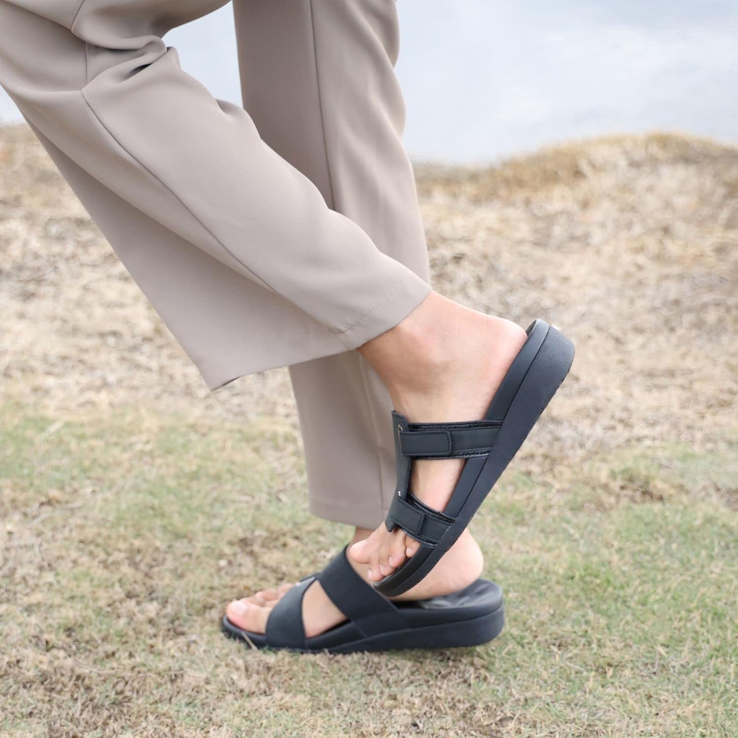 MEGNYA Cómodas sandalias para caminar para mujer, sandalias con soporte de arco para fascitis plantar, pies planos, sandalias informales con correa