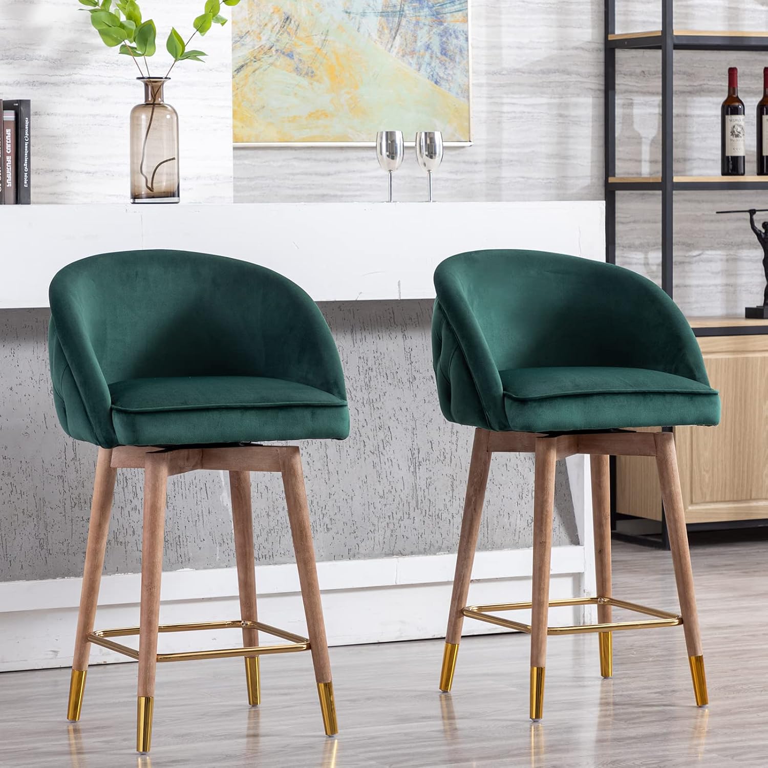 ZHENGHAO Juego de 2 taburetes de bar giratorios, sillas de bar de terciopelo de 26 pulgadas con patas de madera, silla de comedor tapizada para