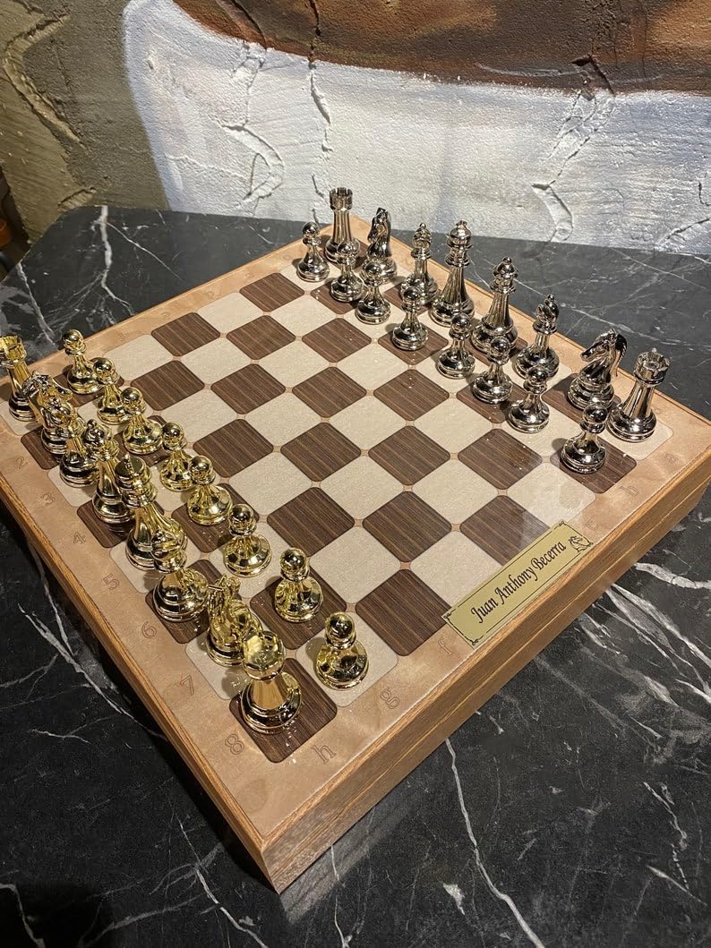 Juego de ajedrez de lujo para adultos, piezas de ajedrez de metal con peso de metal, tablero de ajedrez de madera personalizado con almacenamiento