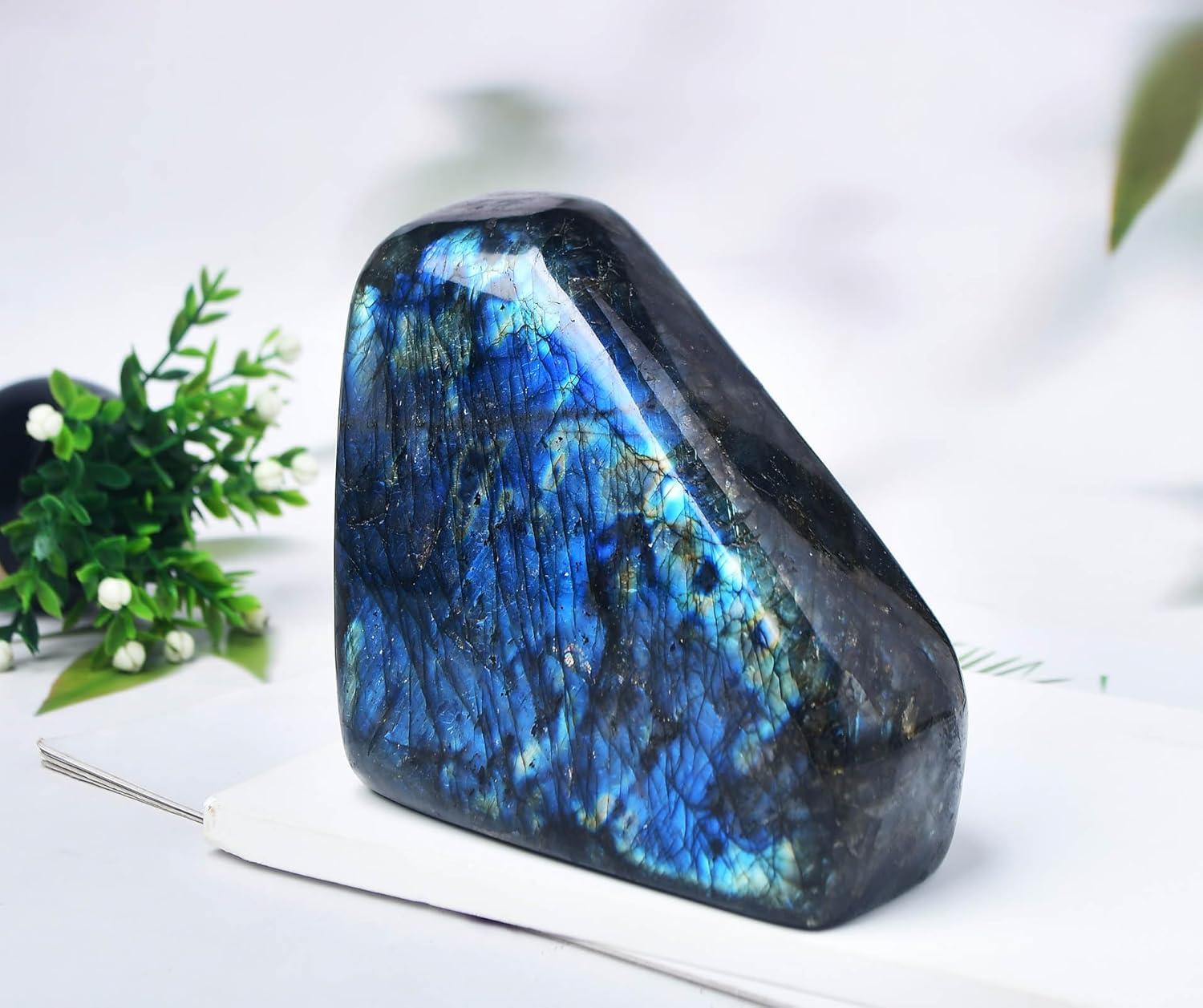 FZBHRO Piedra de cristal curativa de labradorita pulida de labradorita grande para regalo de meditación, decoración del hogar, 0.8-1.3 libras