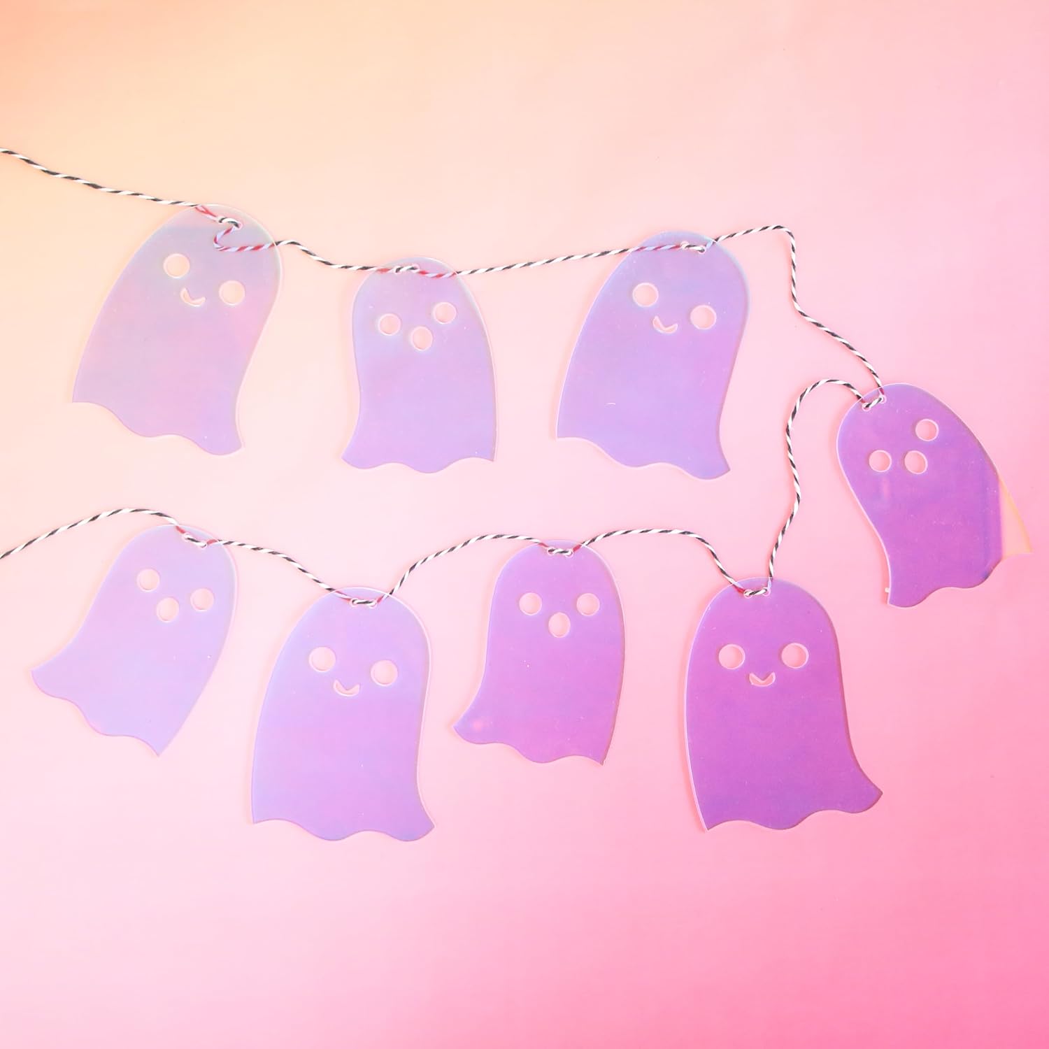 KAILO CHIC HALLOWEEN – Guirnalda de fantasmas iridiscente