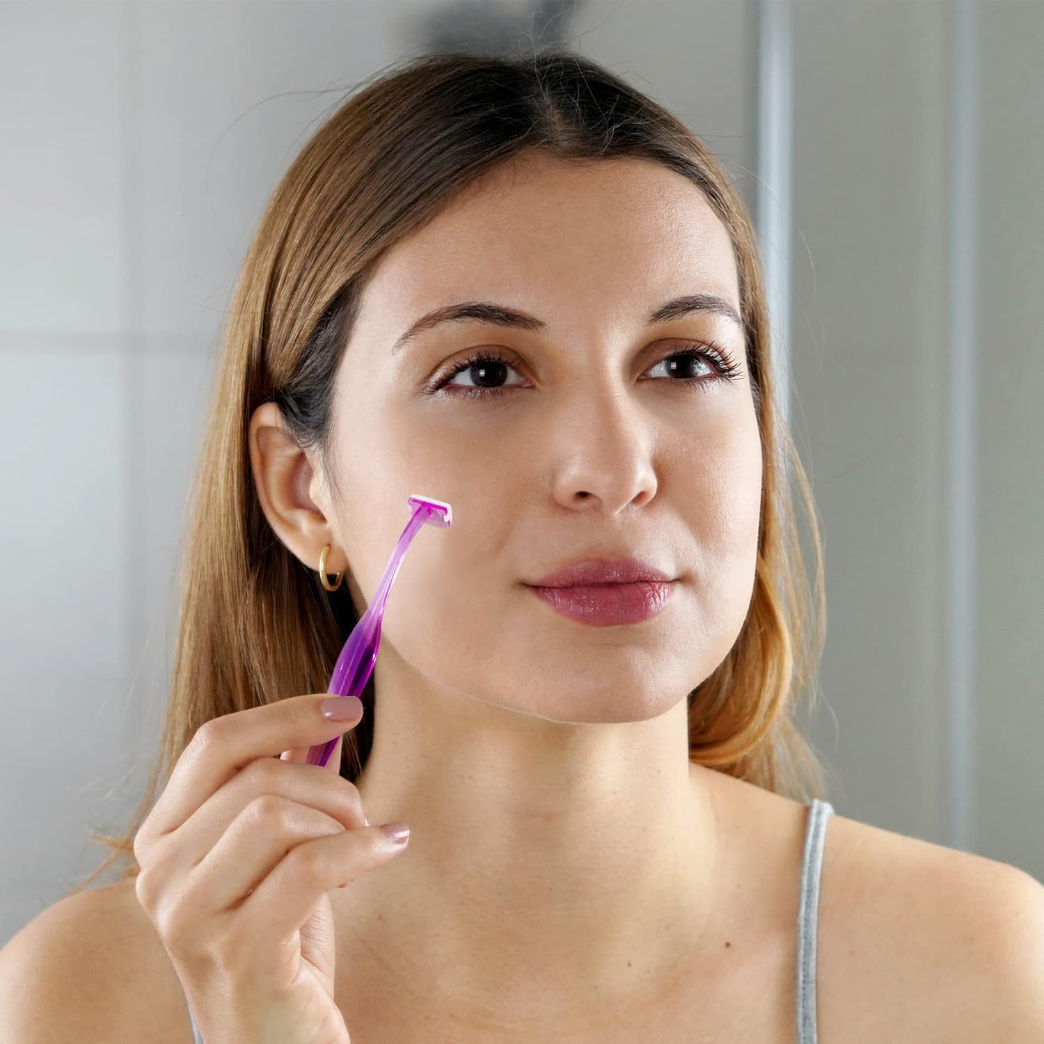 ANCIRS Paquete de 30 maquinillas de afeitar de cejas para maquillaje de mujer, herramienta facial en forma de T para cejas de ojos, kit de recorte