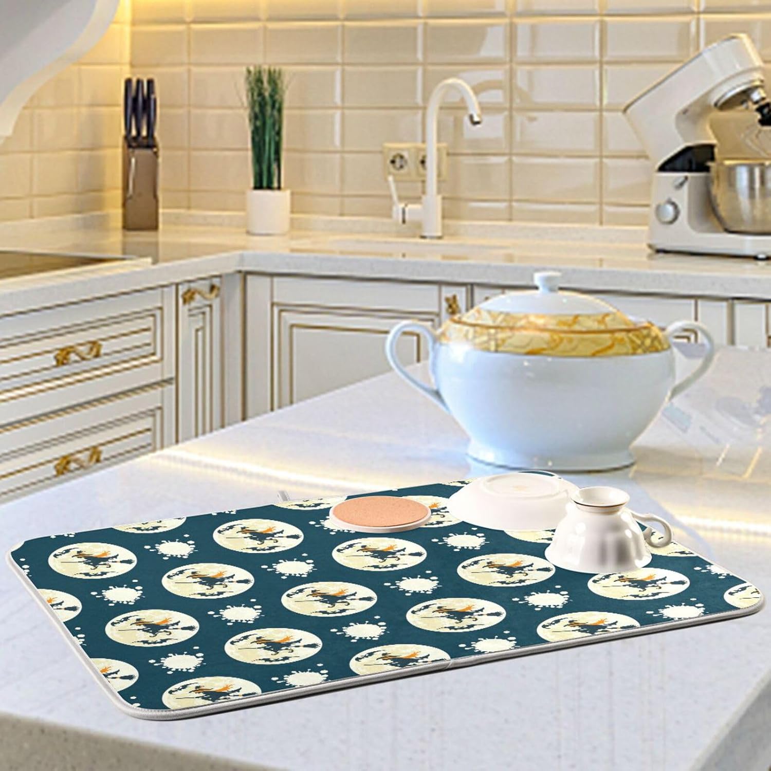 Halloween Full Moon Witch Dish Mat Washnable Absorbent Kitchen Counter Gadgets Dishwasher Drying Matt Tapete Para Cocina 16” x 18”
