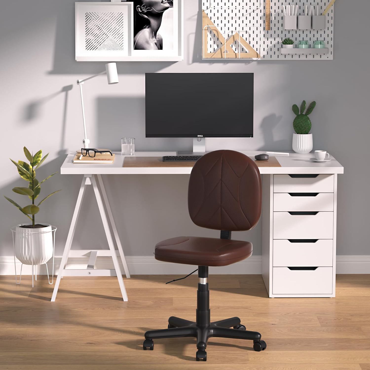 VECELO Silla pequeña de escritorio con ruedas para computadora, sin brazos, respaldo bajo, piel sintética, con ruedas de 360 de altura ajustable
