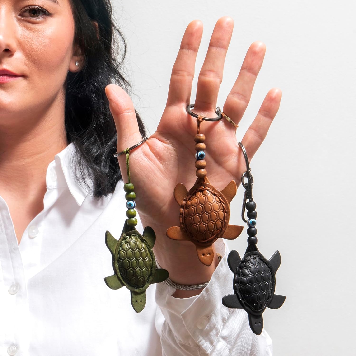 Leather Turtle Keychain  Turtle Charm for Backpacks & Leather Purses  Hanging Sea Turtle Accessory, Turtle Gift  Handmade, Cute Keychain Accessories