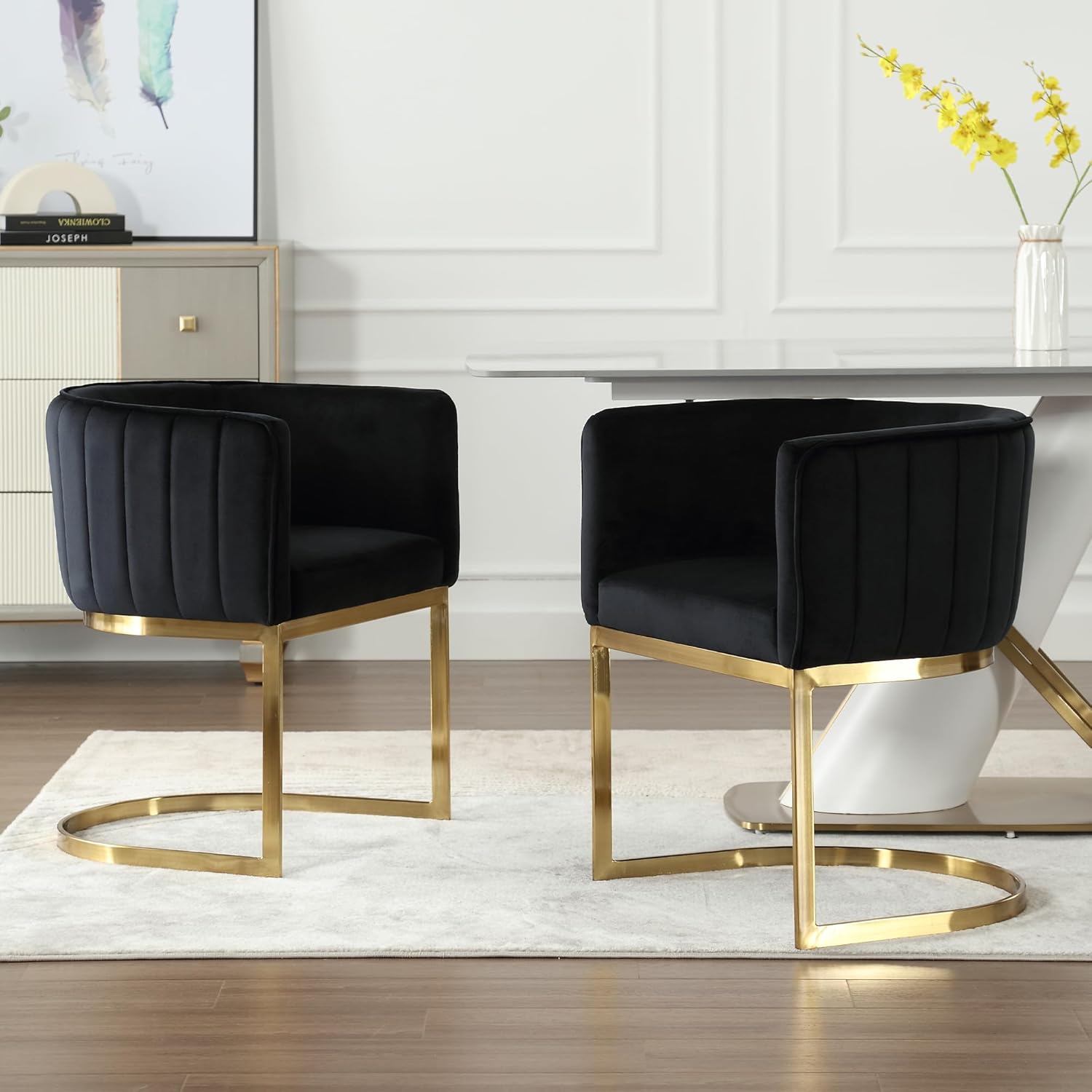 LZAREAL Juego de 2 sillas de comedor tapizadas cómodas con brazos, sillas de comedor modernas de mediados de siglo con patas de metal dorado para