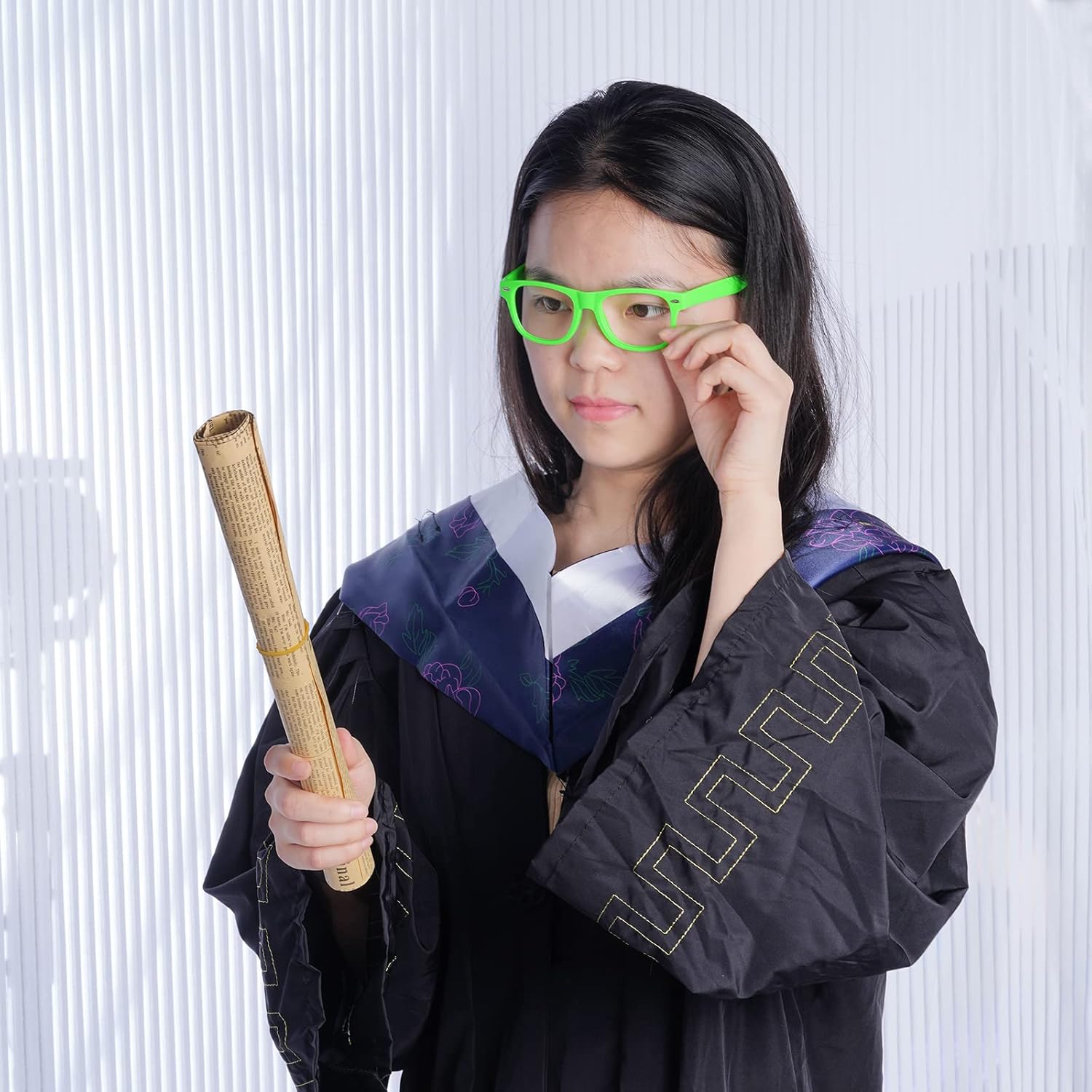 obmwang Paquete de 14 gafas de colores sin lente neón falsas gafas de disfraz para fiesta de cumpleaños, accesorios de atuendo diario