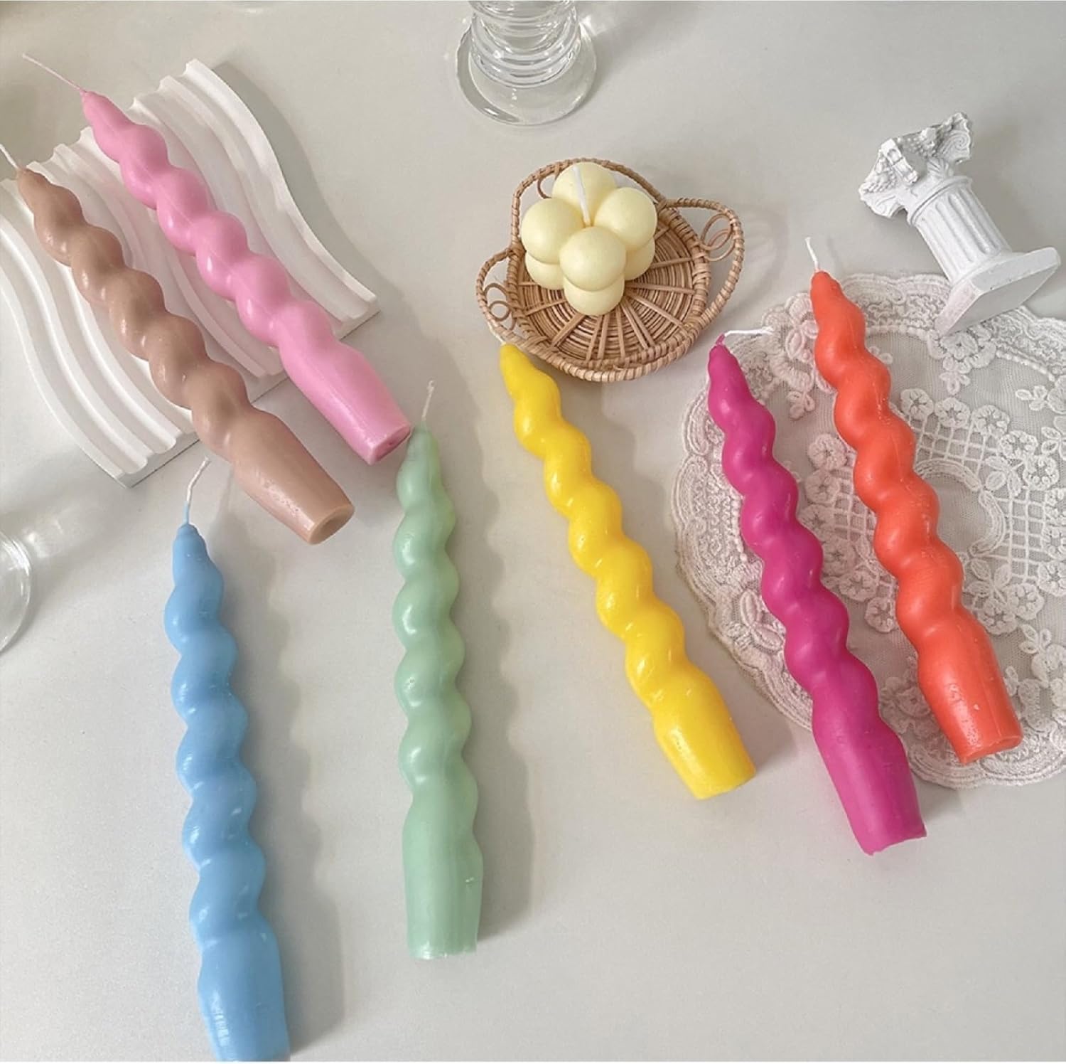 Juego de 2 velas cónicas en espiral amarillas de 7.5 pulgadas de alto, sin goteo y sin humo, velas largas, candelabros altos, cena en casa, fiesta,