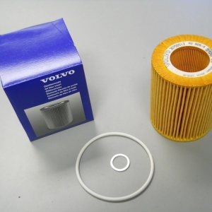 Volvo 30750013, filtro de aceite de motor (incluye tapón de drenaje 977751) Volvo 30750013, filtro de aceite de motor (incluye tapón de drenaje 977751)