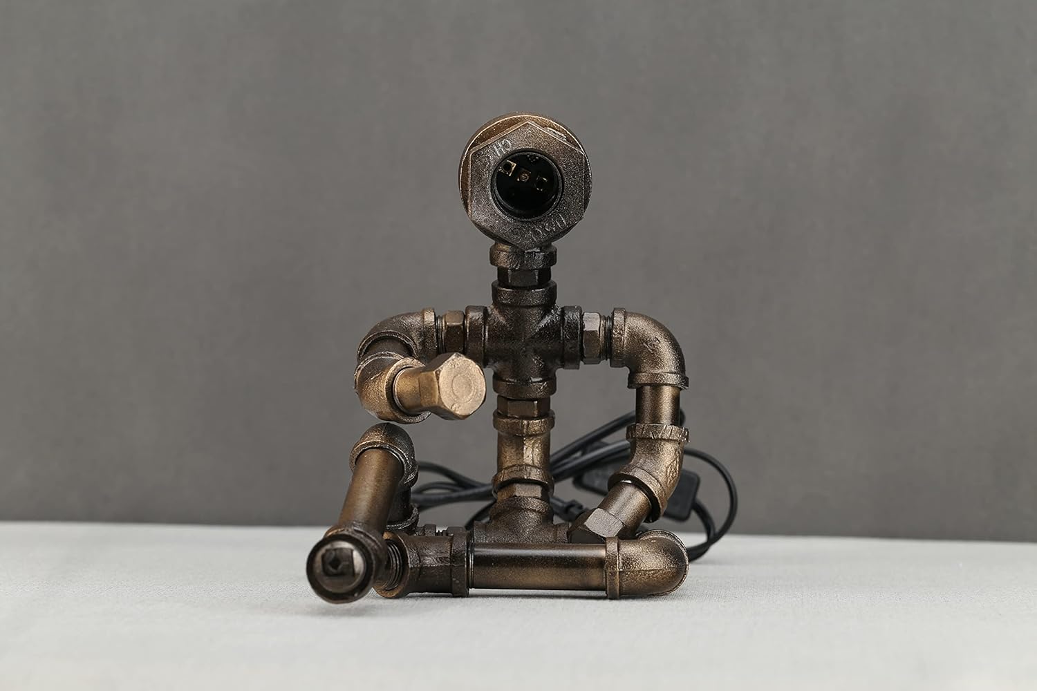WUBIANJIE Lámpara retro de tubo de agua, lámpara de robot industrial, bronce, estilo steampunk, personalidad, creativa, atmósfera, decoración, linda