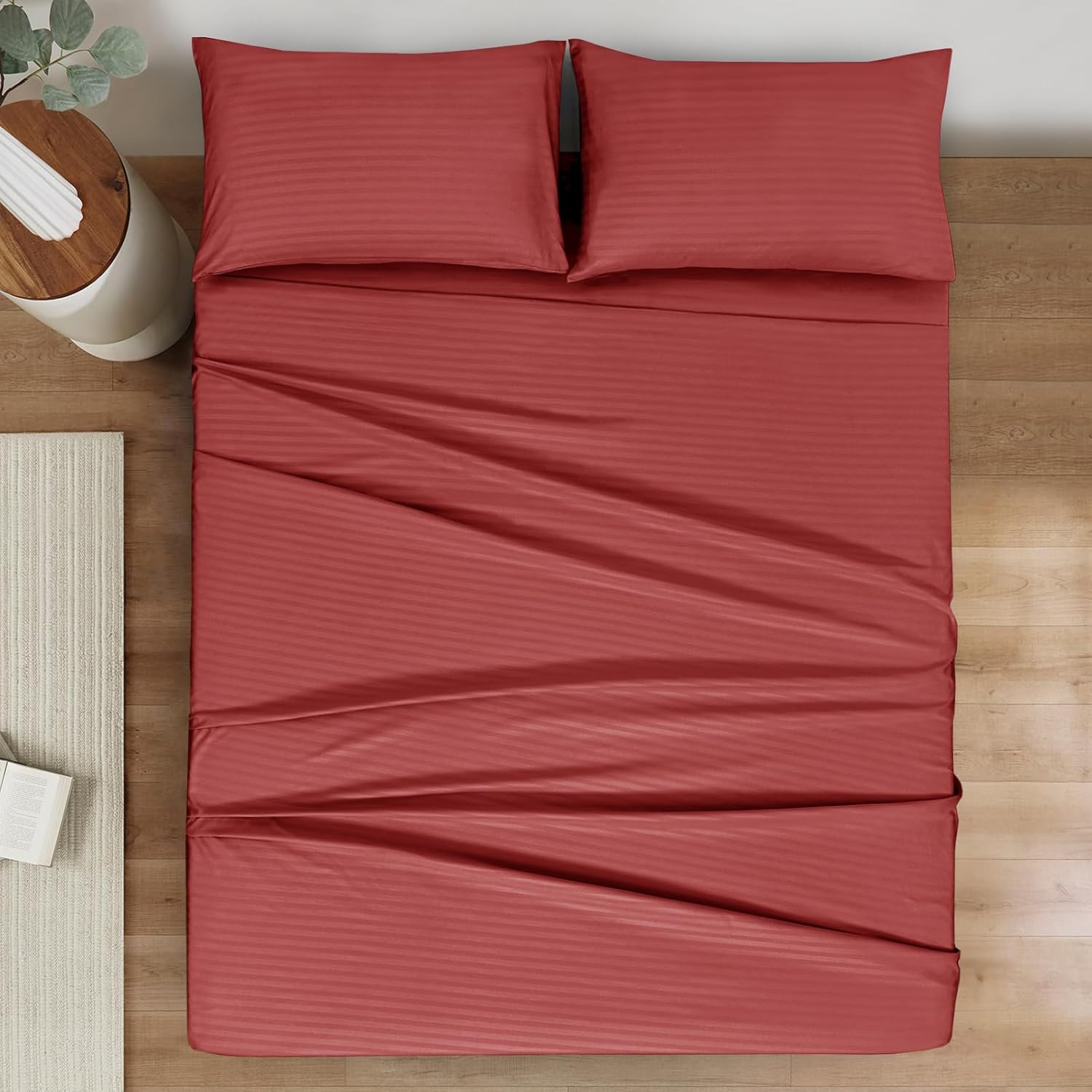 Mejoroom Juego de sábanas de tamaño Queen, sábanas y fundas de almohada de 1800 hilos de lujo para hoteles, sábana bajera con bolsillos profundos,