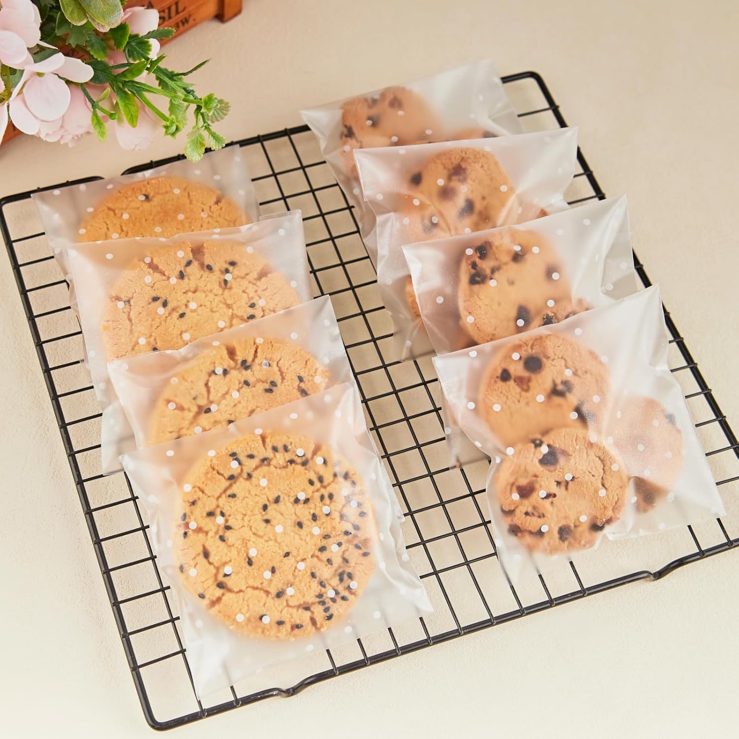 300 bolsas de galletas autoadhesivas de plástico transparente de celofán para dulces de pastelería, regalos de fiesta de Navidad, regalos (lunares