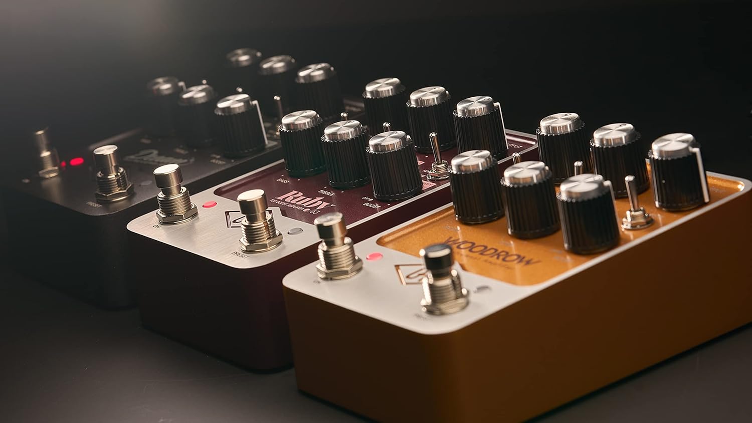 Universal Audio UAFX Ruby ’63 Top Boost Amplificador