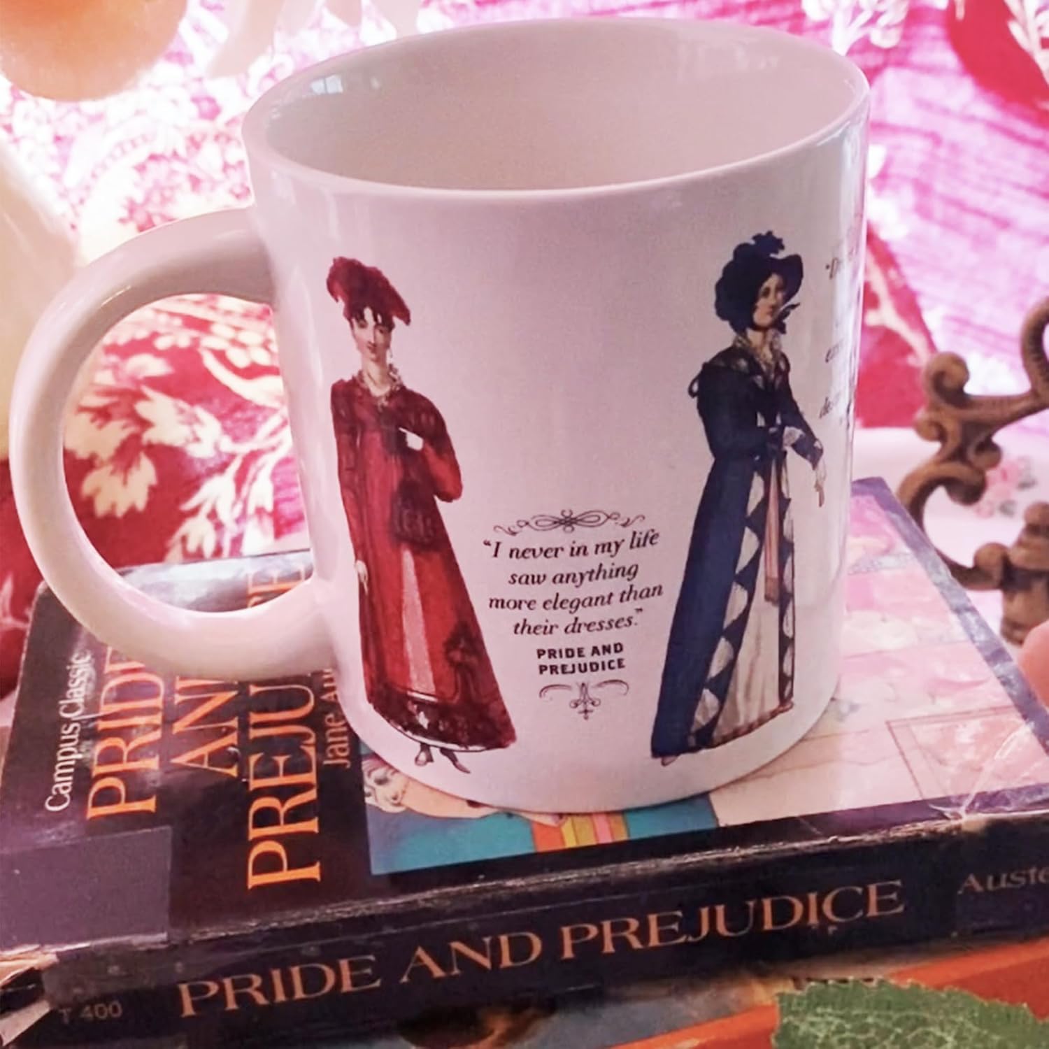 The Unemployed Philosophers Guild Jane Austen Finery – Taza que cambia de color, transforma el calor, vestidos de noche reveladores, viene en caja