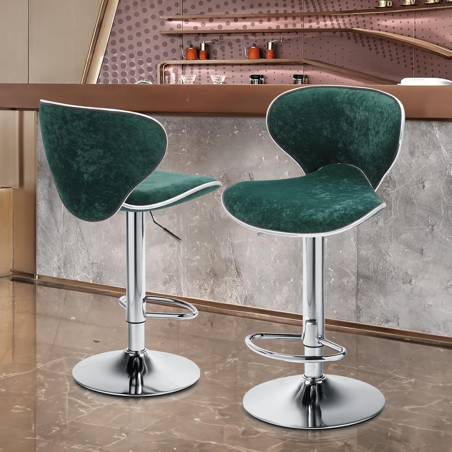 MoNiBloom Juego de 4 taburetes de bar de terciopelo verde, elegantes taburetes de bar de altura de mostrador con función giratoria, base de metal