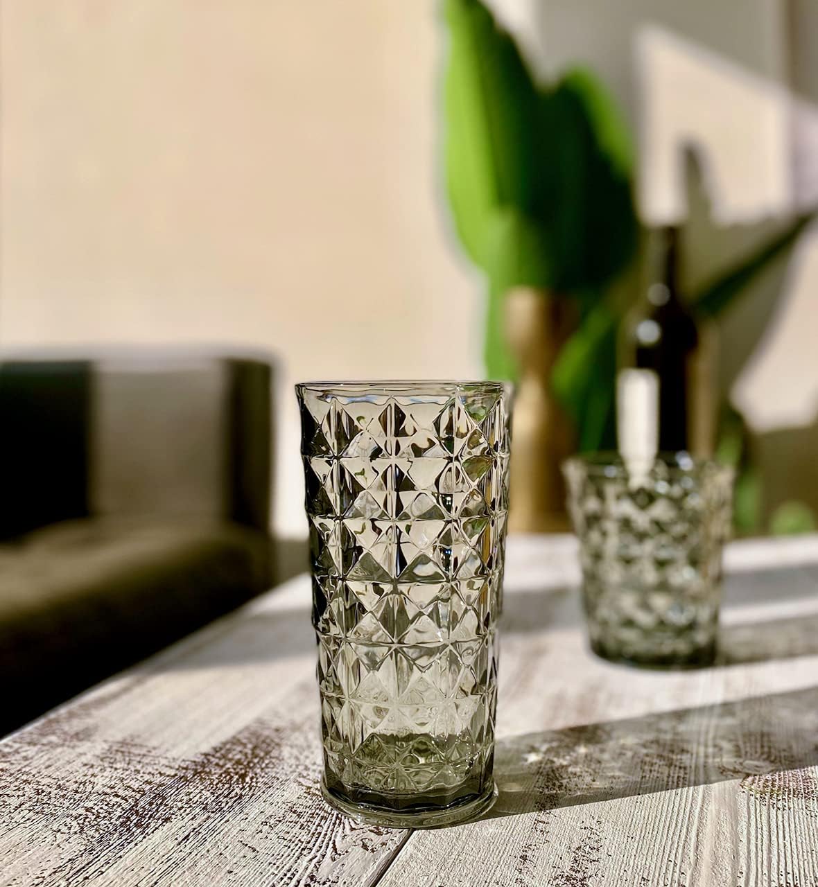 CUPID- Juego de 8 vasos acrílicos de 16 y 21 onzas, sin BPA, apilables, aptos para lavavajillas, gris-negro