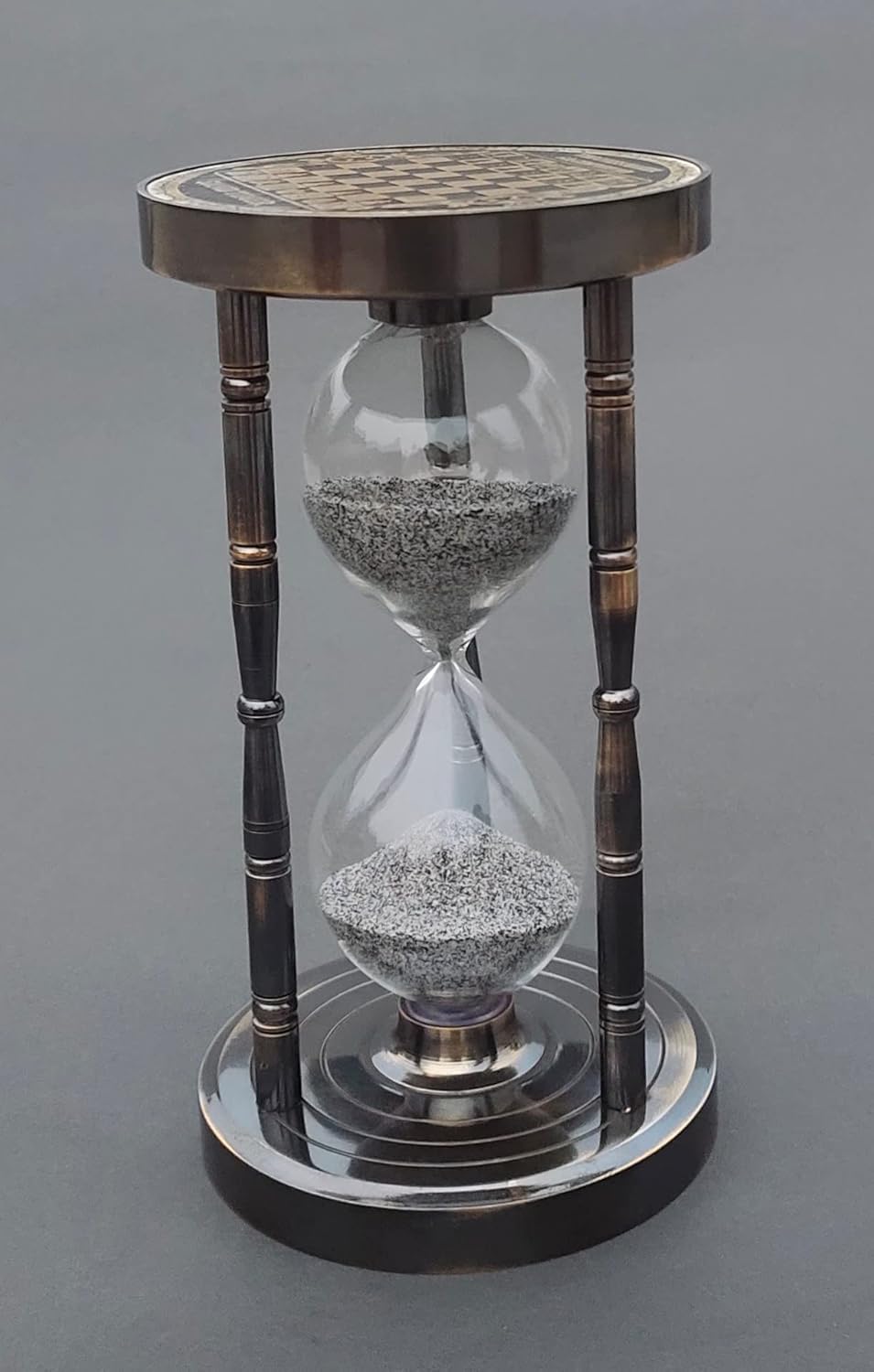 Temporizador de reloj de arena antiguo náutico de 5 minutos, reloj de arena de latón macizo con ajedrez en ambos lados (sin brújula)