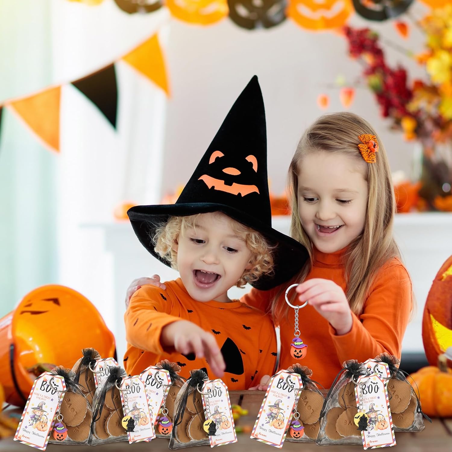 72 piezas de regalos de Halloween, 24 unidades, regalos de Halloween, para estudiantes, 24 llaveros de Halloween, llavero de calabaza fantasma, 24