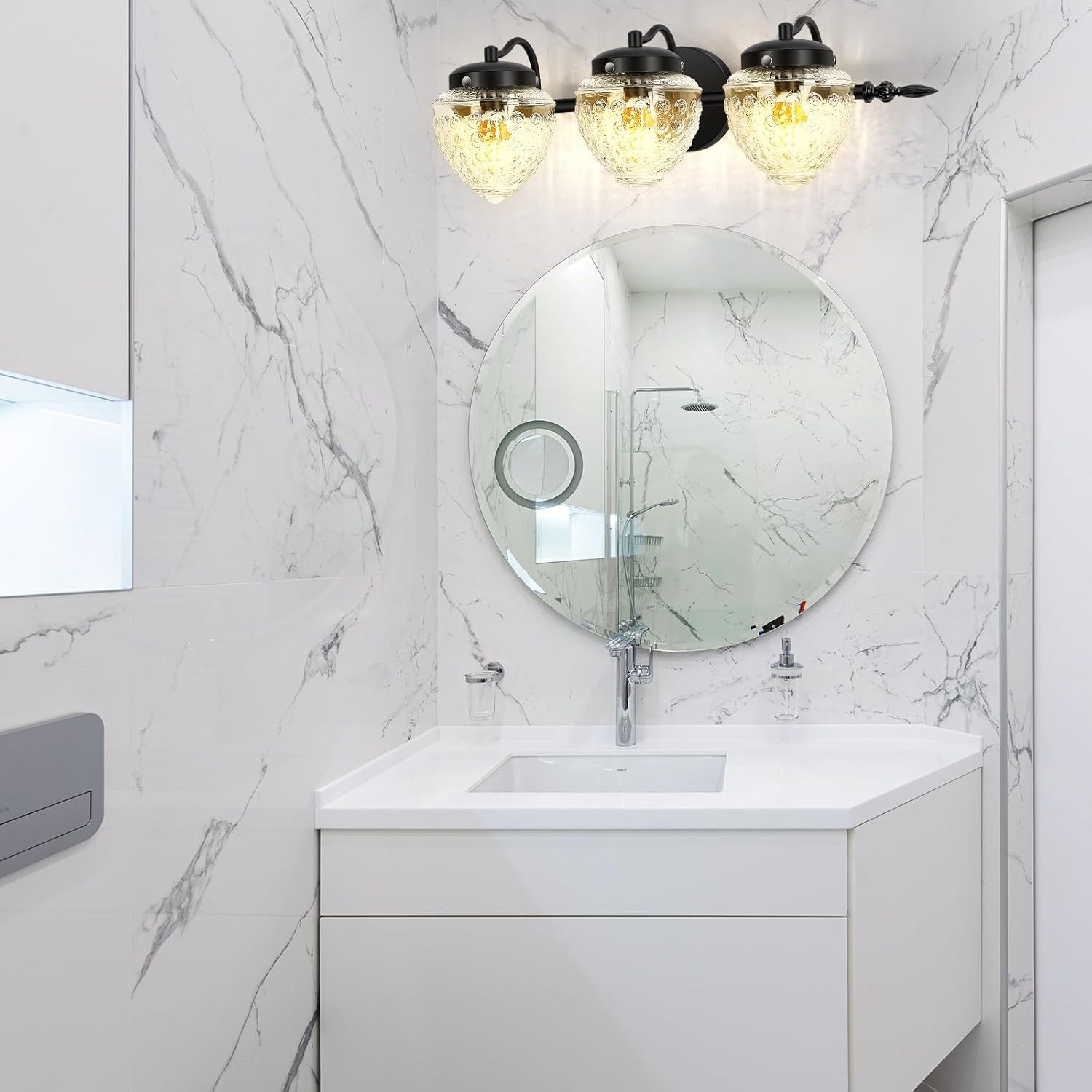 FRIDEKO HOME Lámpara de tocador de baño de 3 luces, pantalla de cristal grueso retro, superficie pintada de negro, luz de pared de baño sobre